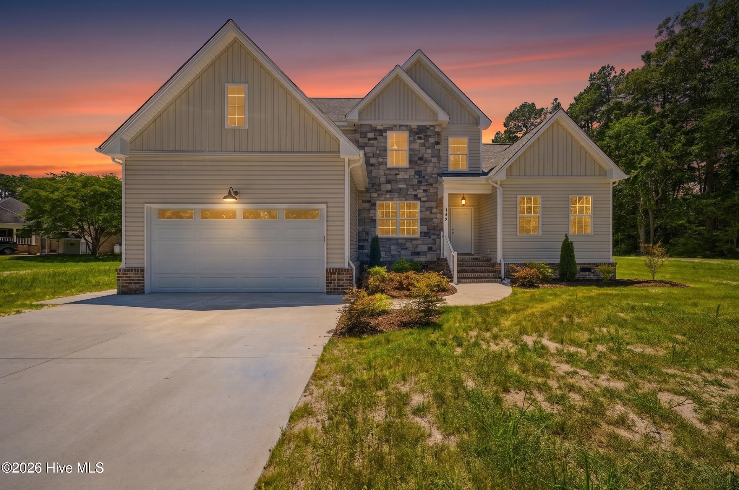 403 Pointe Vista Drive — photo