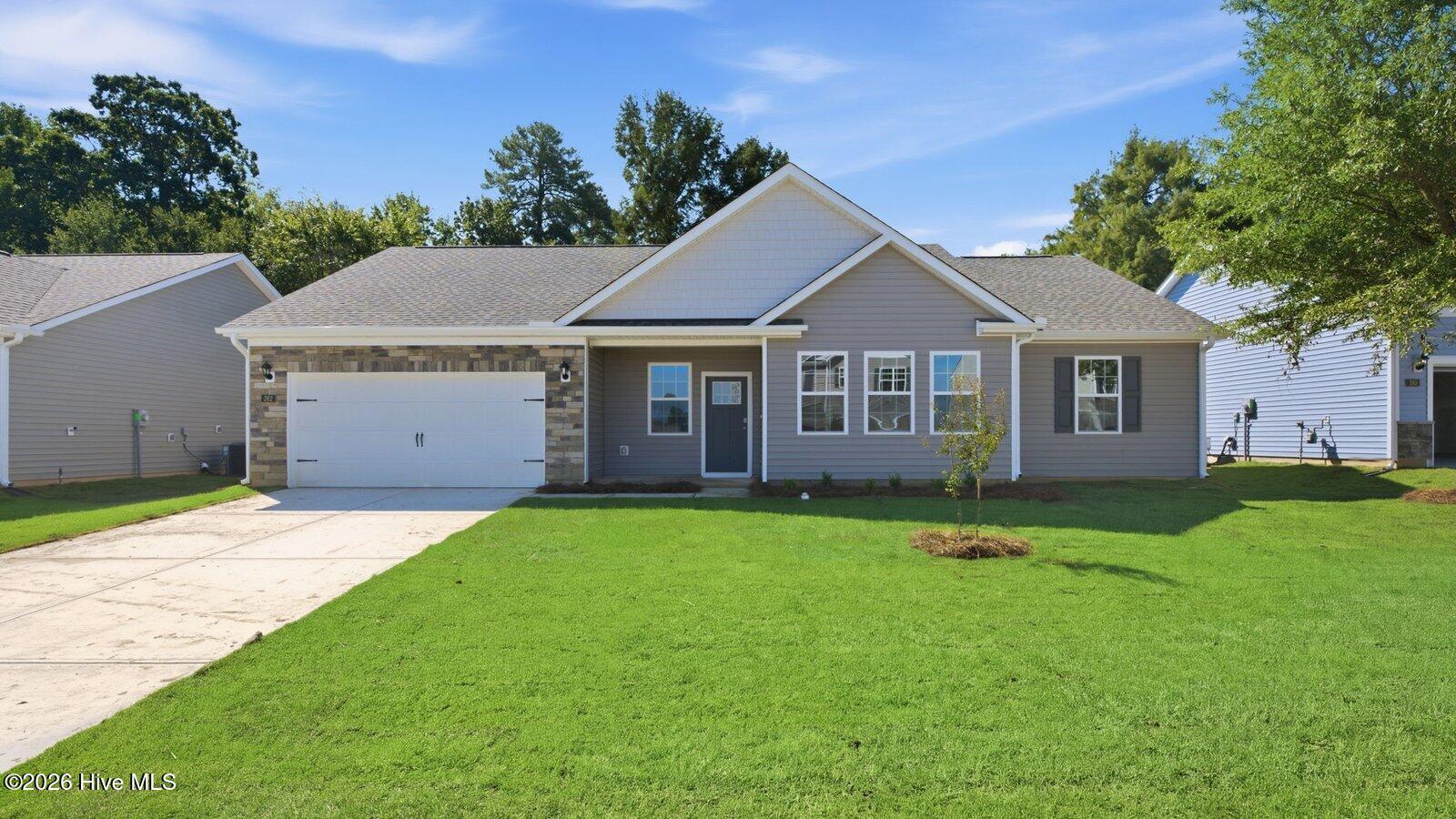 262 Lake Tyler Drive — photo
