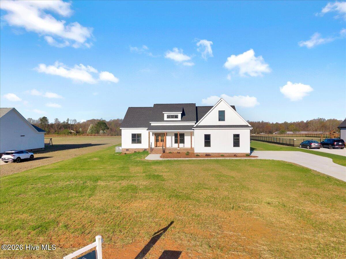 2237 Heartland Road — photo