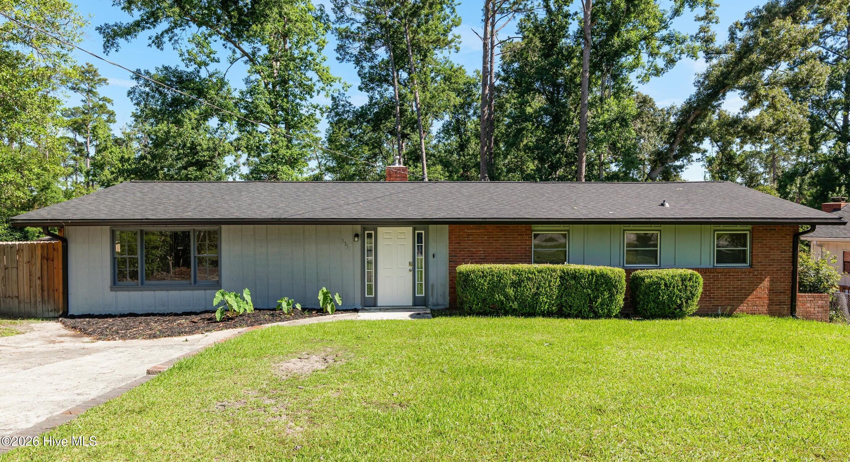 3355 Wedgewood Drive — photo