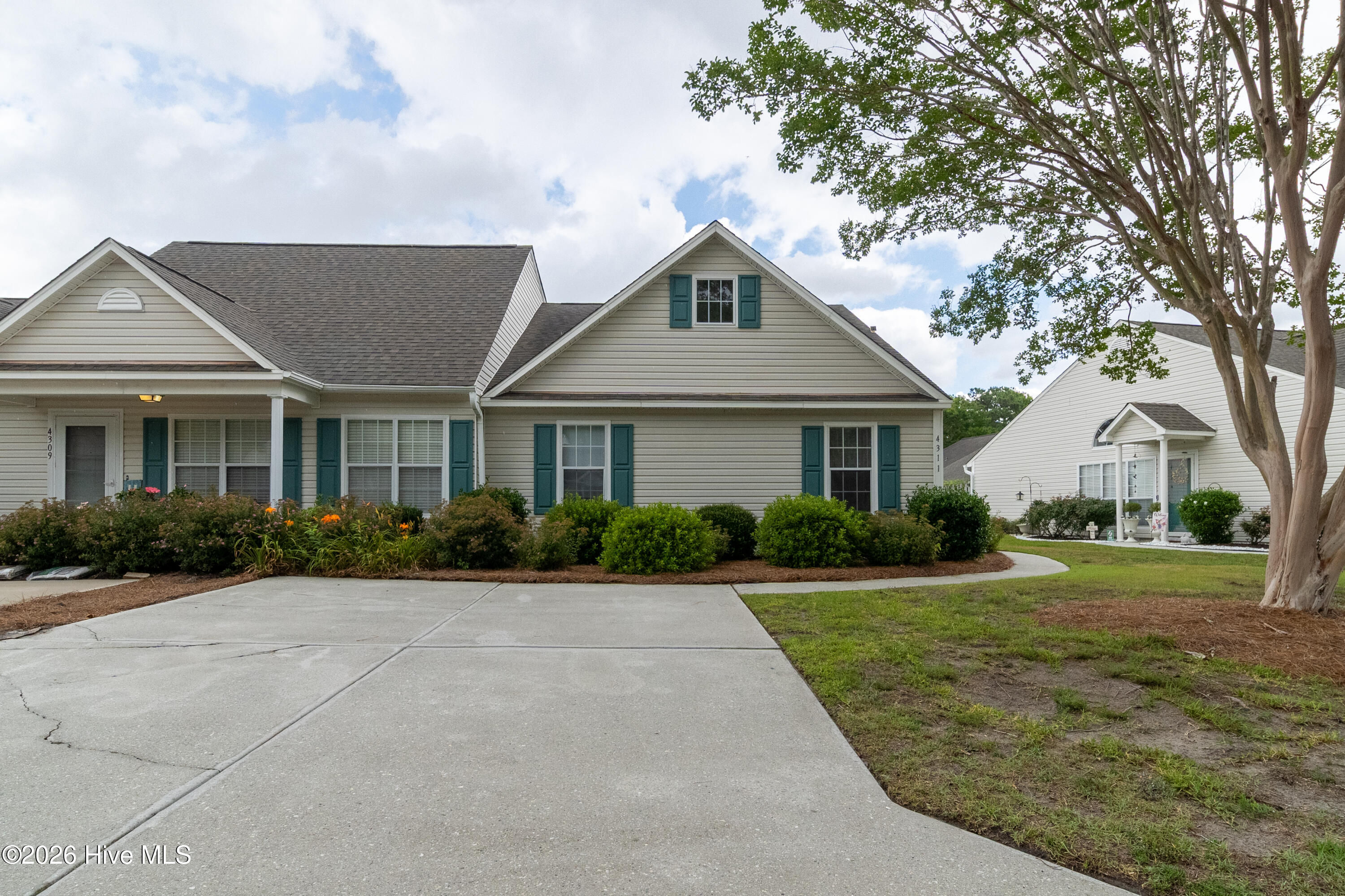 4311 Jasmine Cove Way — photo