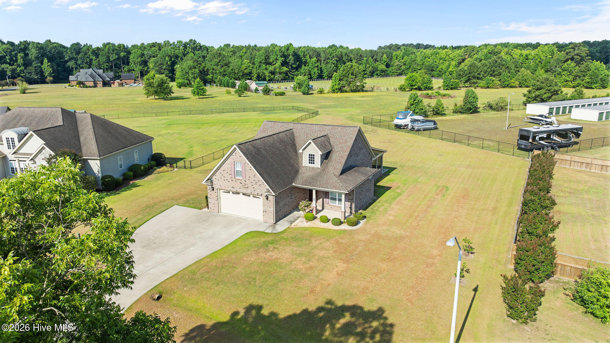 102 John Deere Drive — photo
