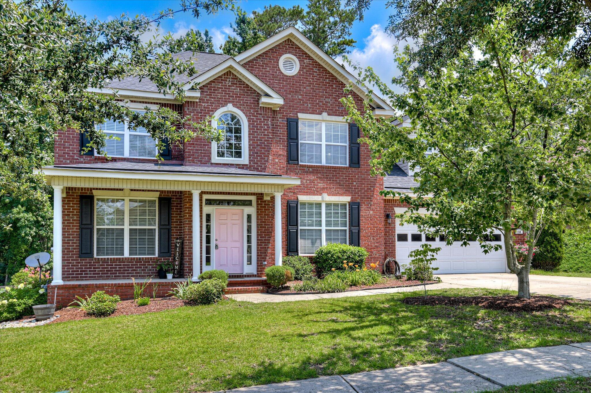 158 Kenilworth Drive — photo