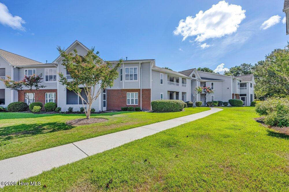 4103 Breezewood Drive Apt 204 — photo