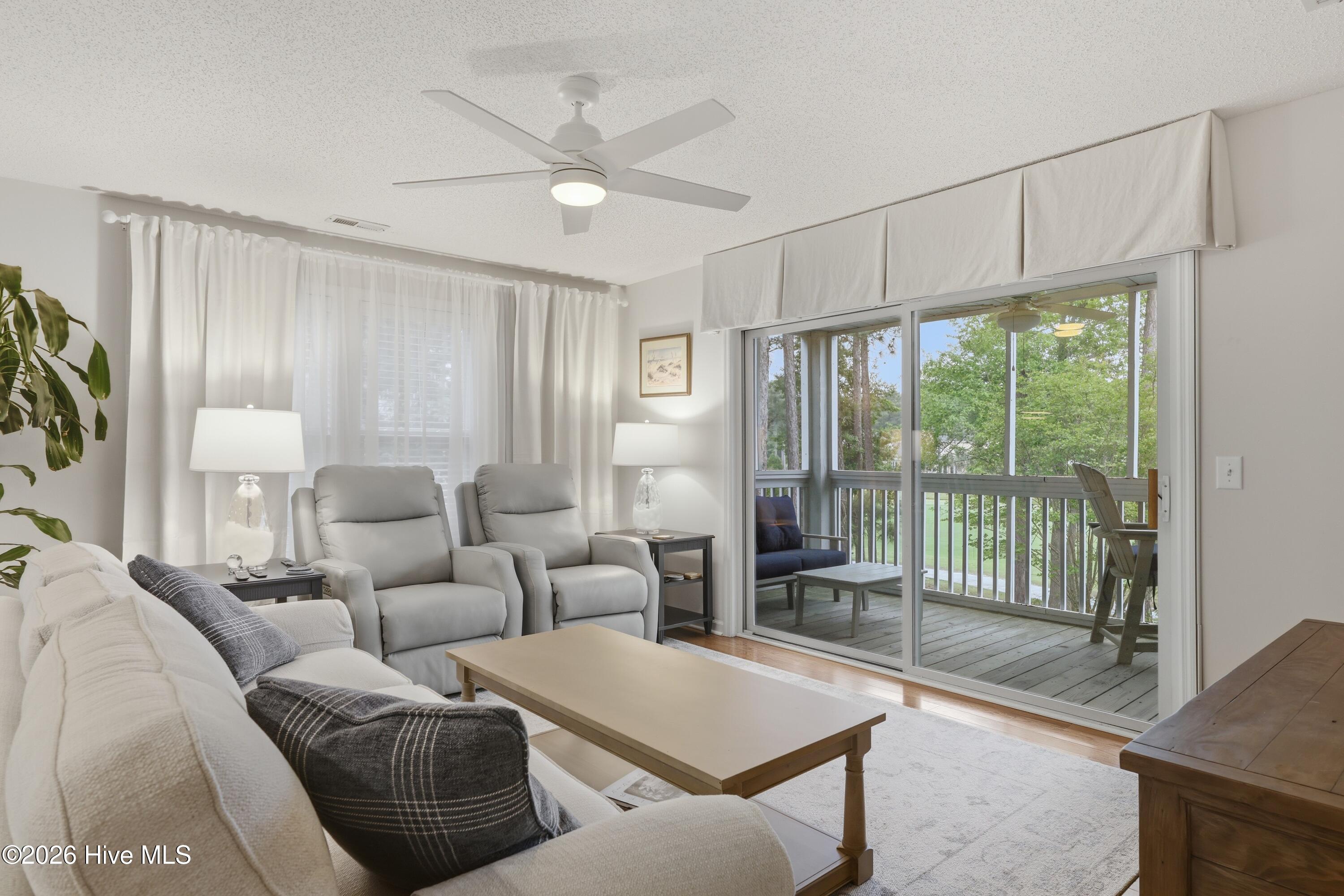 3350 Club Villas Drive #1103 — photo
