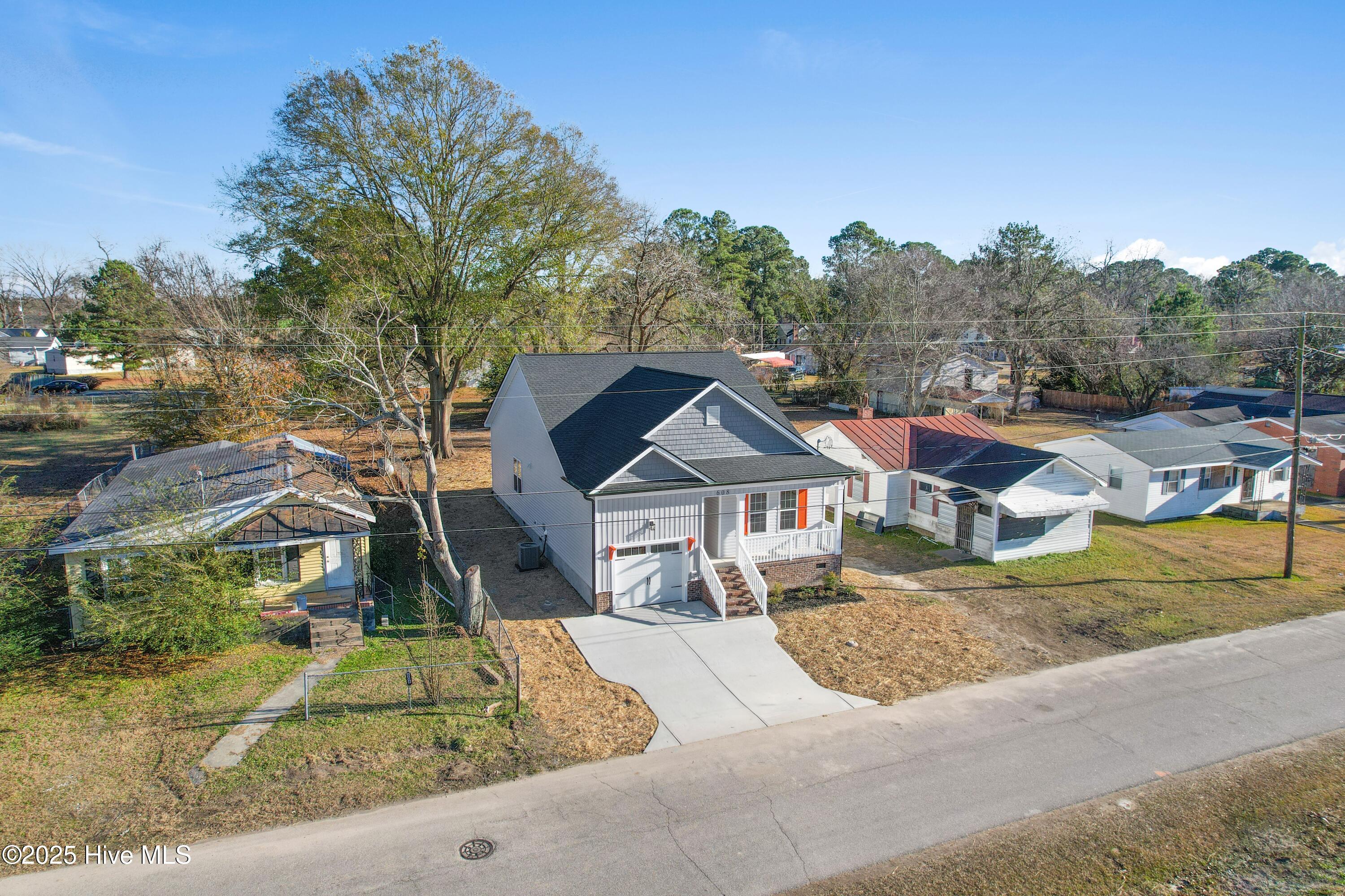 608 S Goldsboro Street — photo