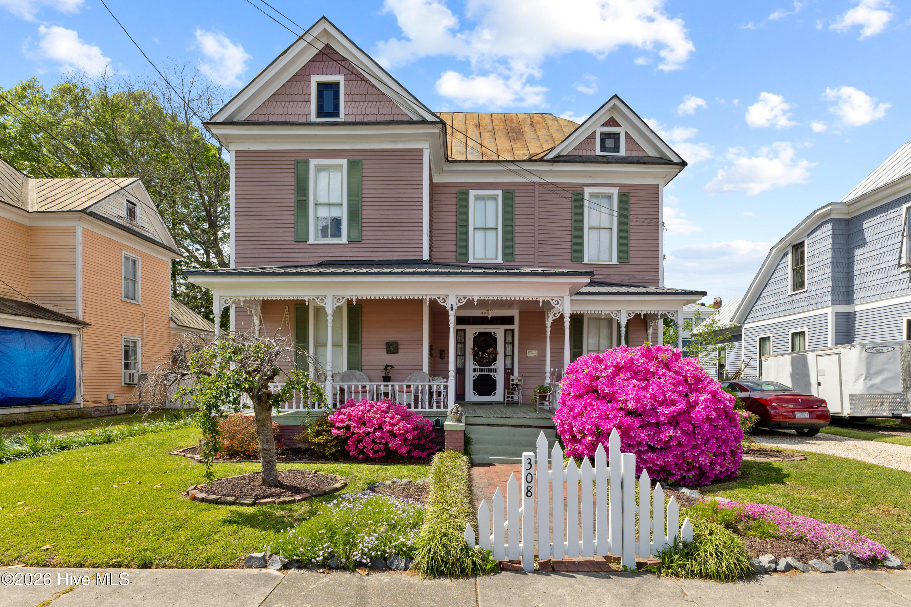 308 S Pearl Street — photo