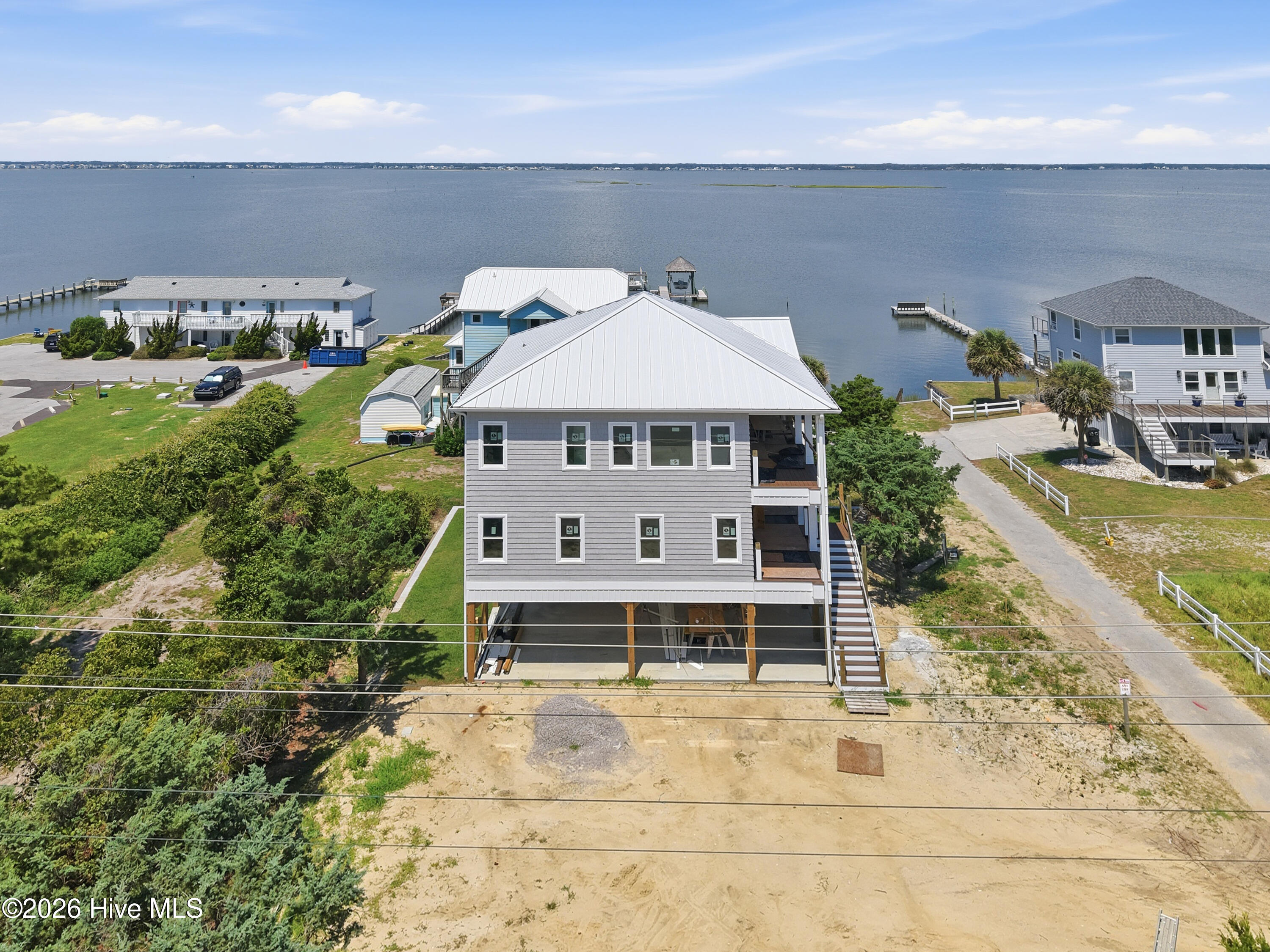 2302 Emerald Drive — photo