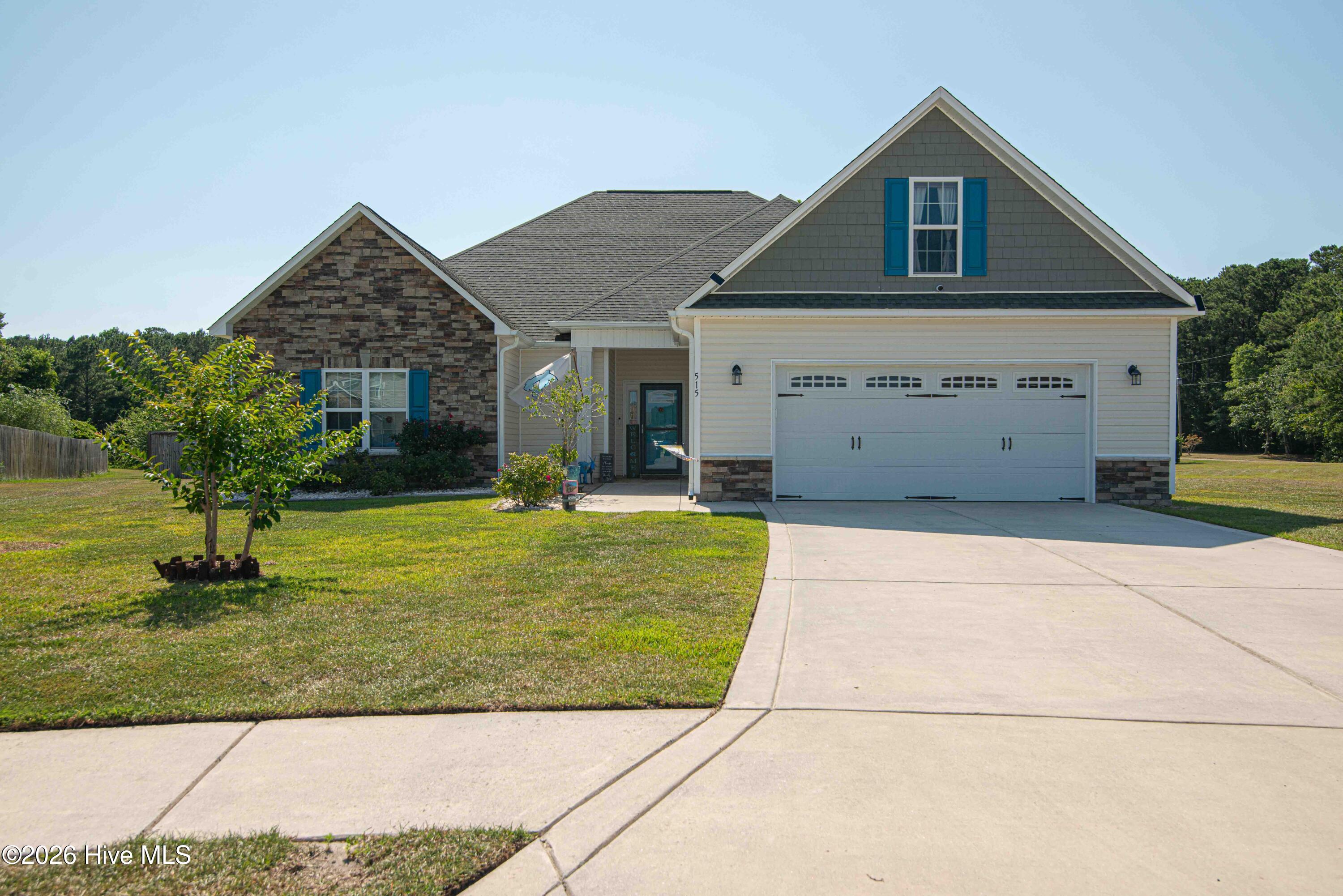 515 Shipyard Court — photo