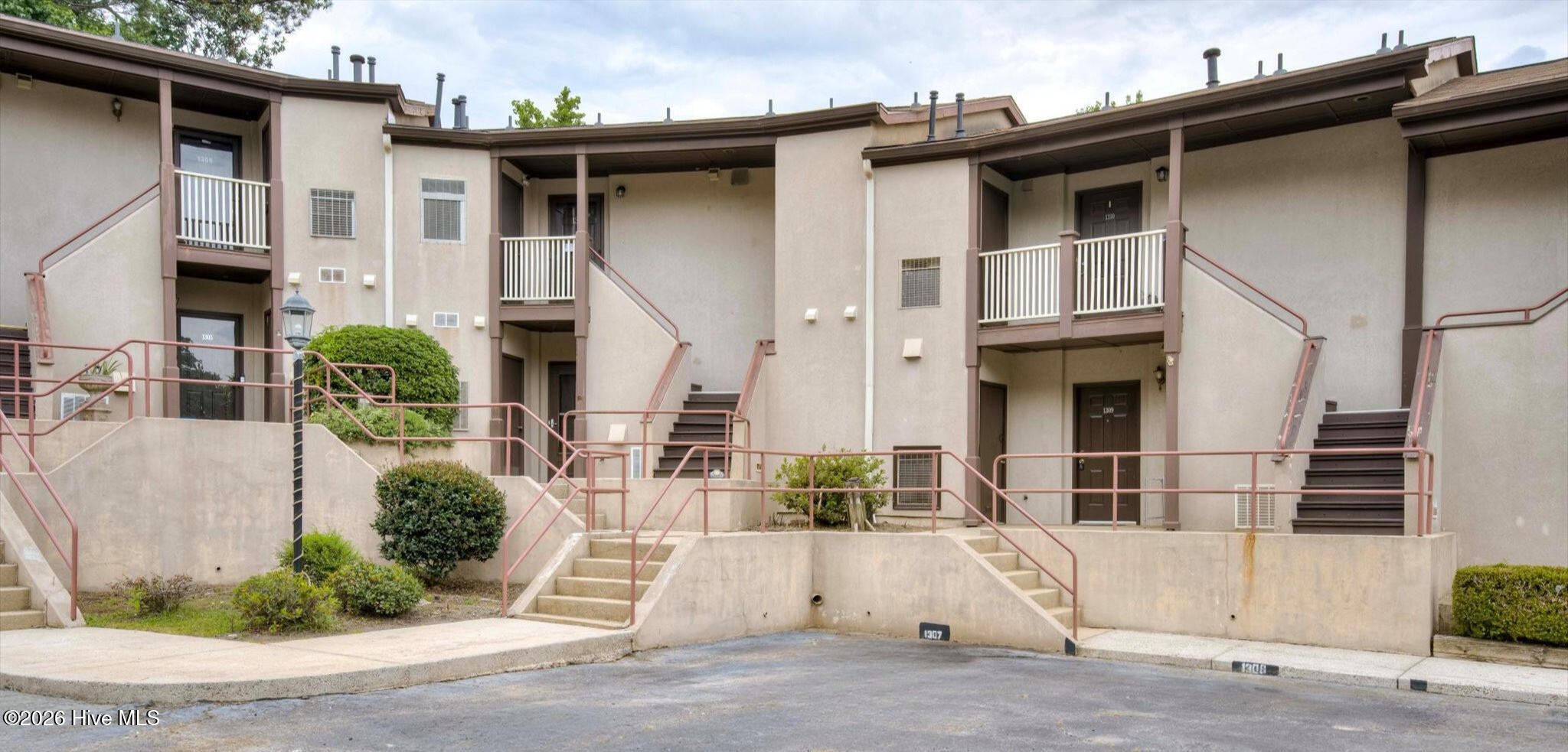 1307 Colony Place Drive — photo