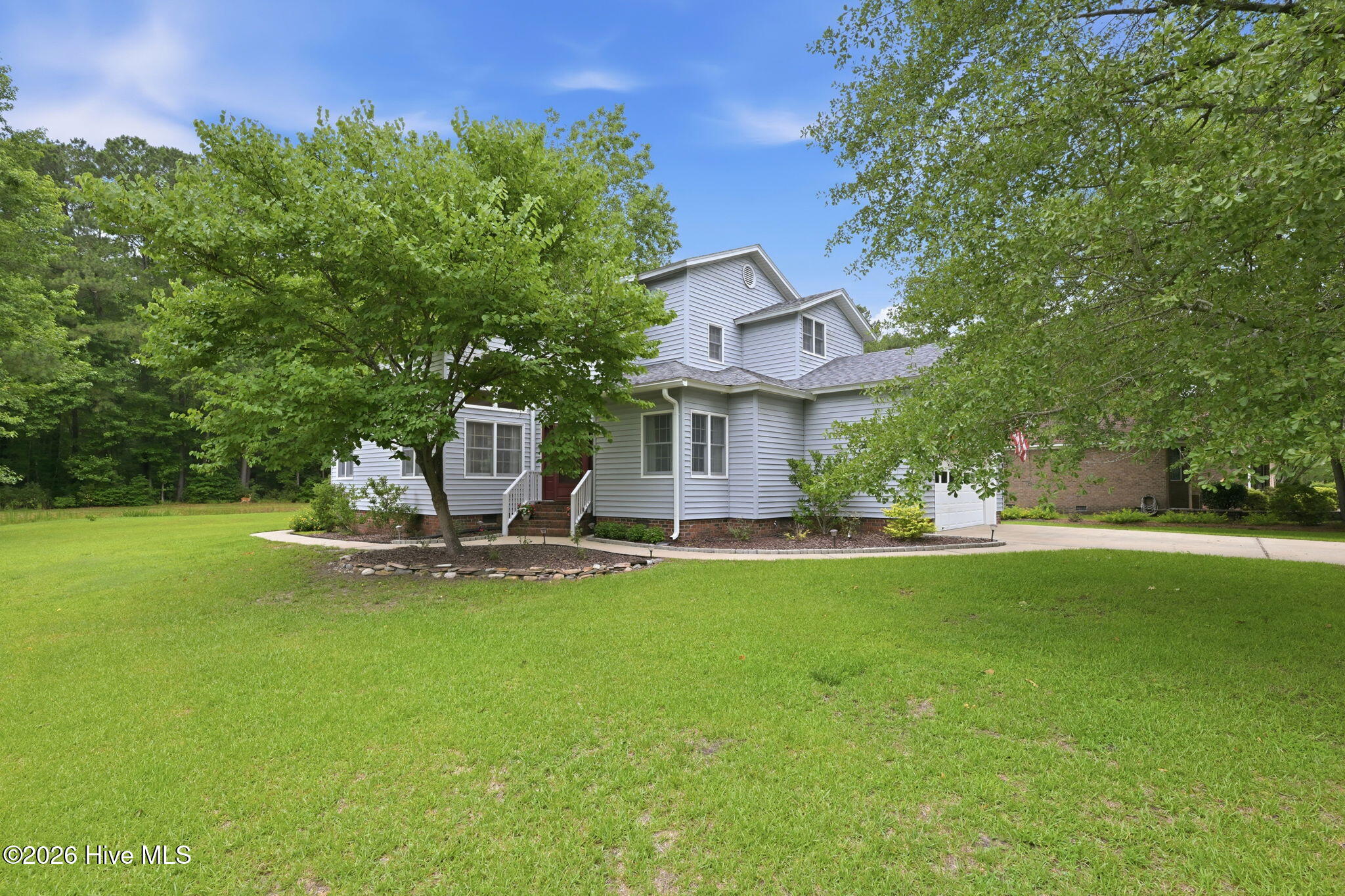 1216 Pine Valley Drive — photo