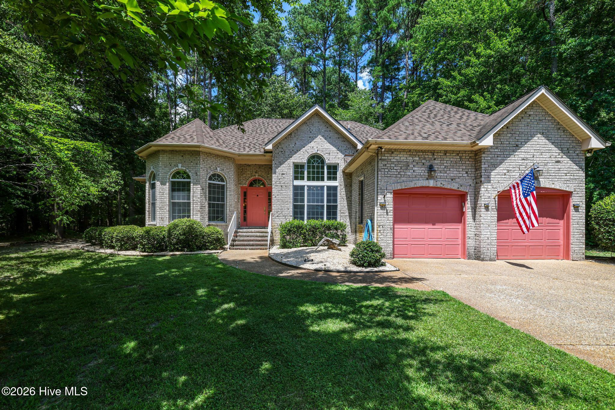 108 Neuse Circle — photo