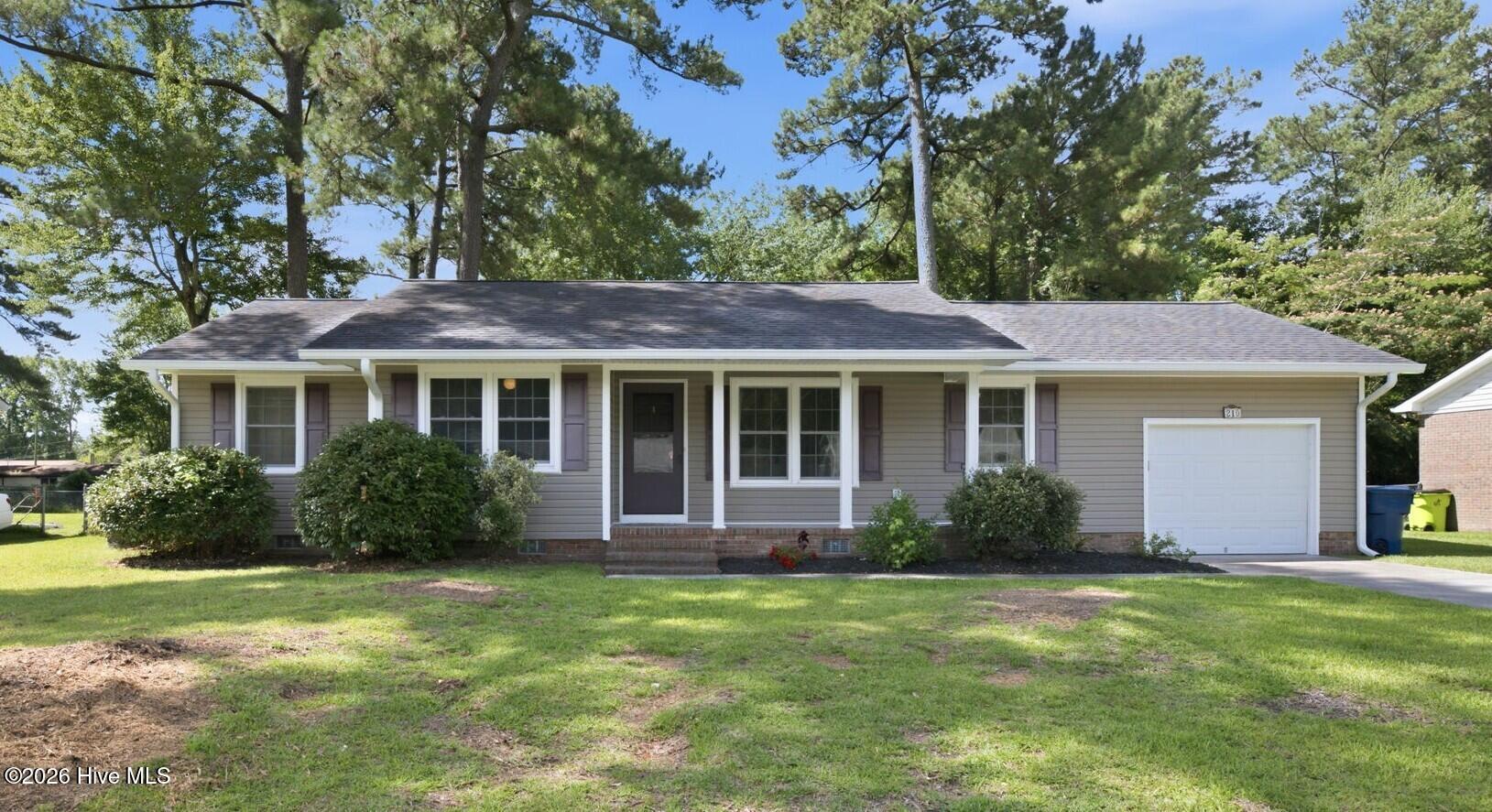 210 Nottingham Drive — photo