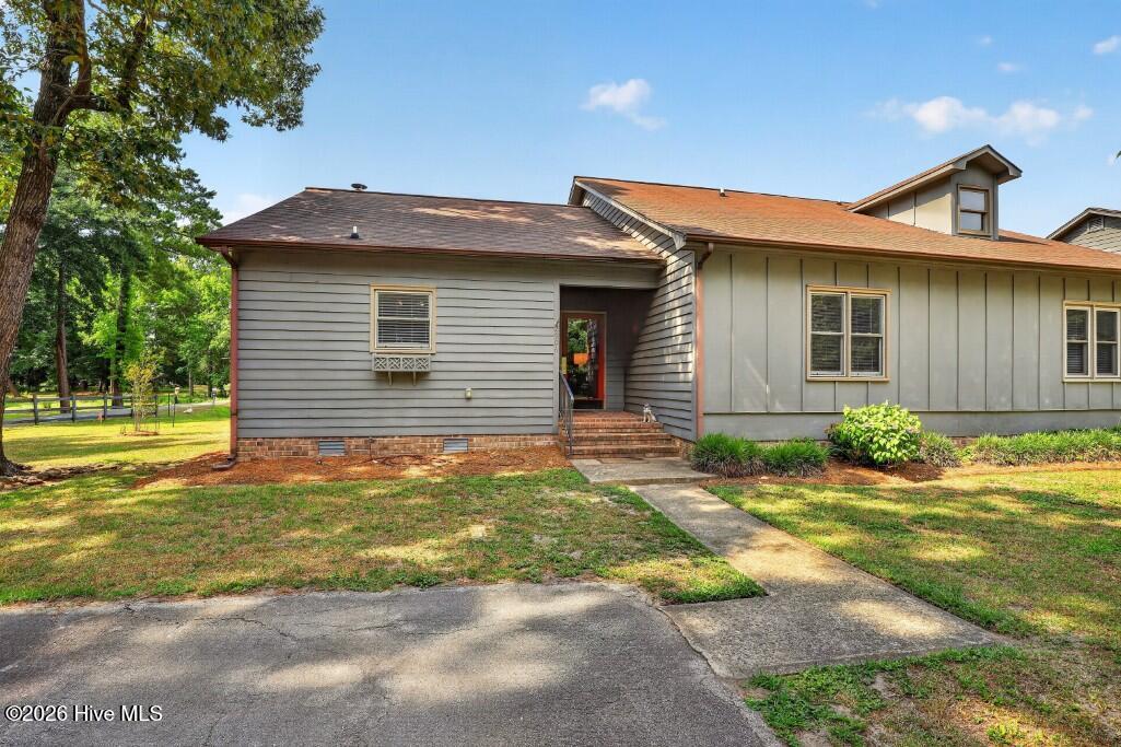 2906 Derby Drive — photo
