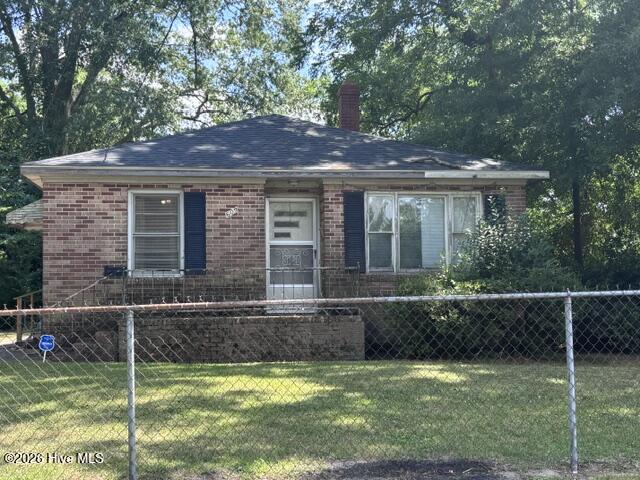 609 E Vernon Avenue — photo