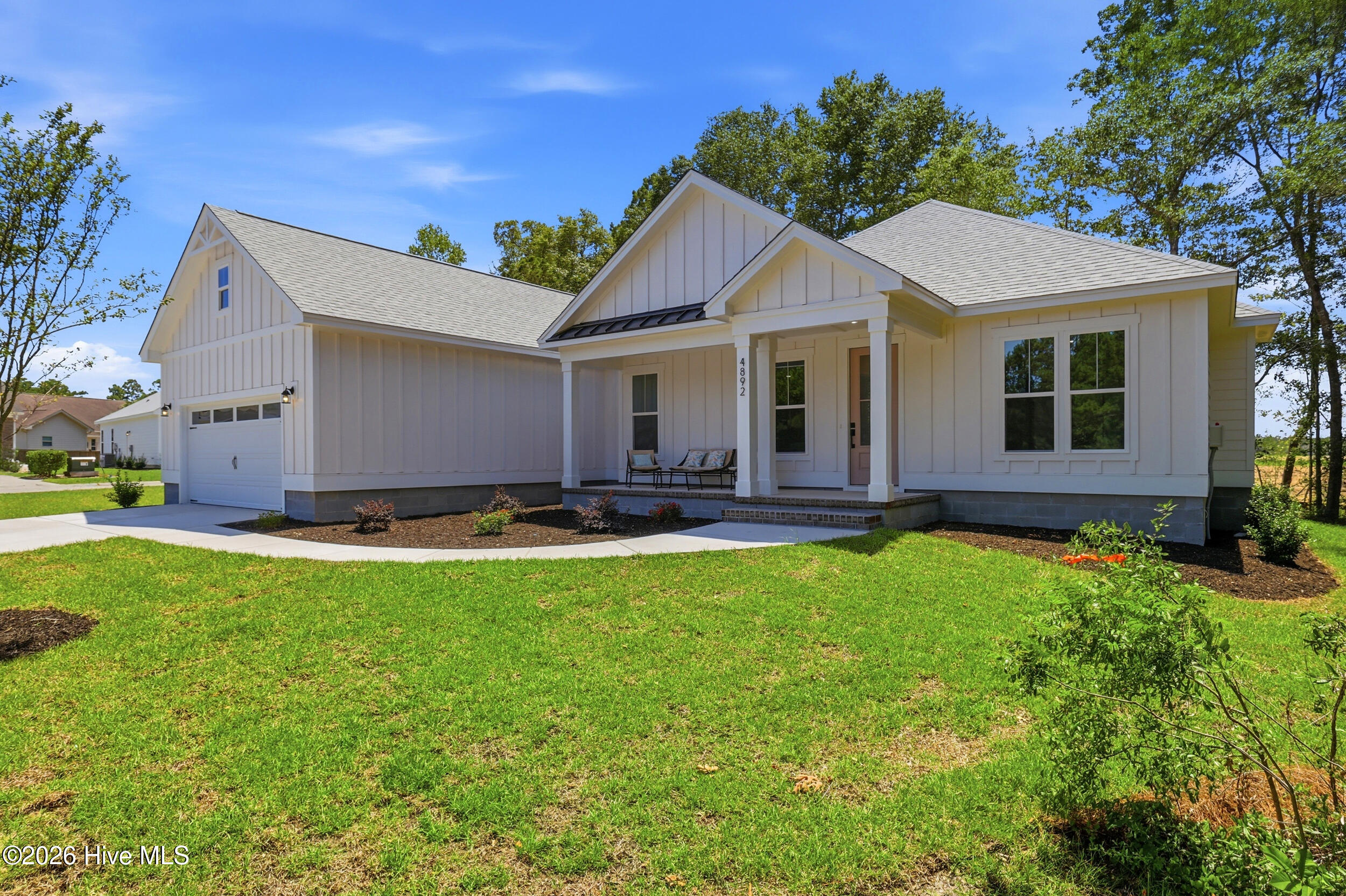 4892 Streamwood Circle — photo