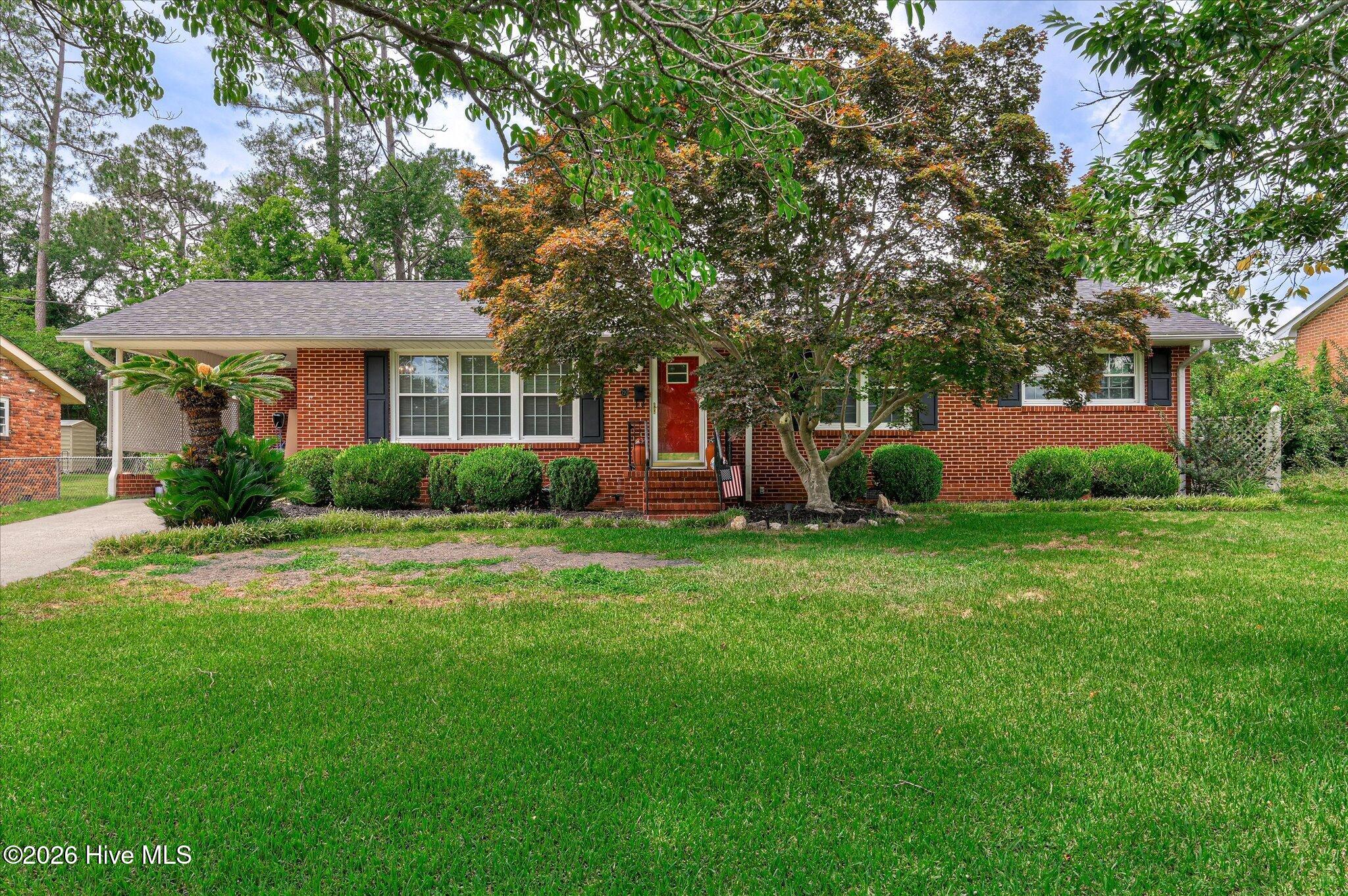 720 Riverview Drive — photo