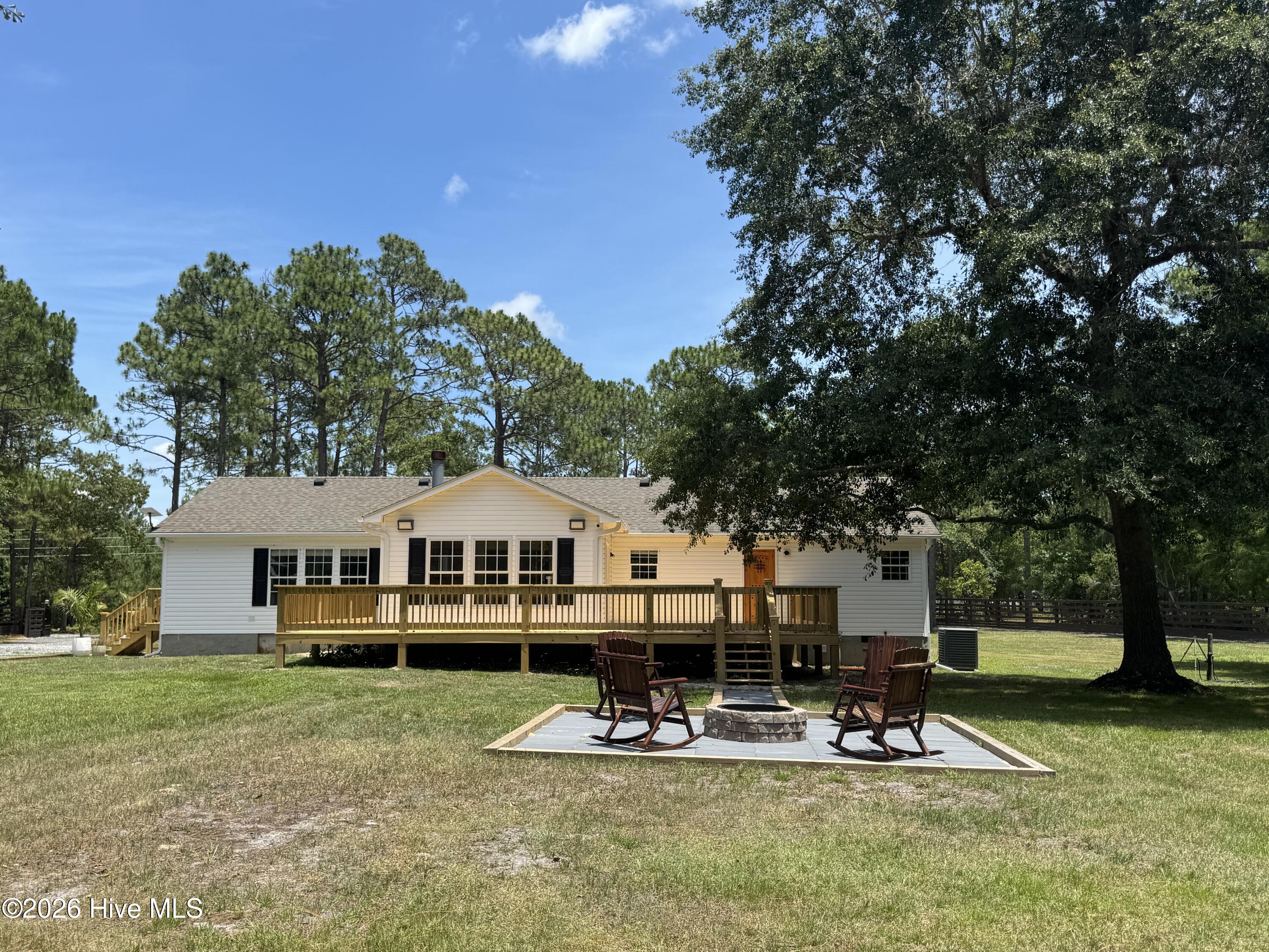 1265 Gilbert Road SE — photo