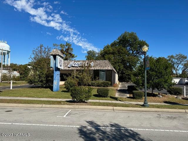 714 Broad Street — photo