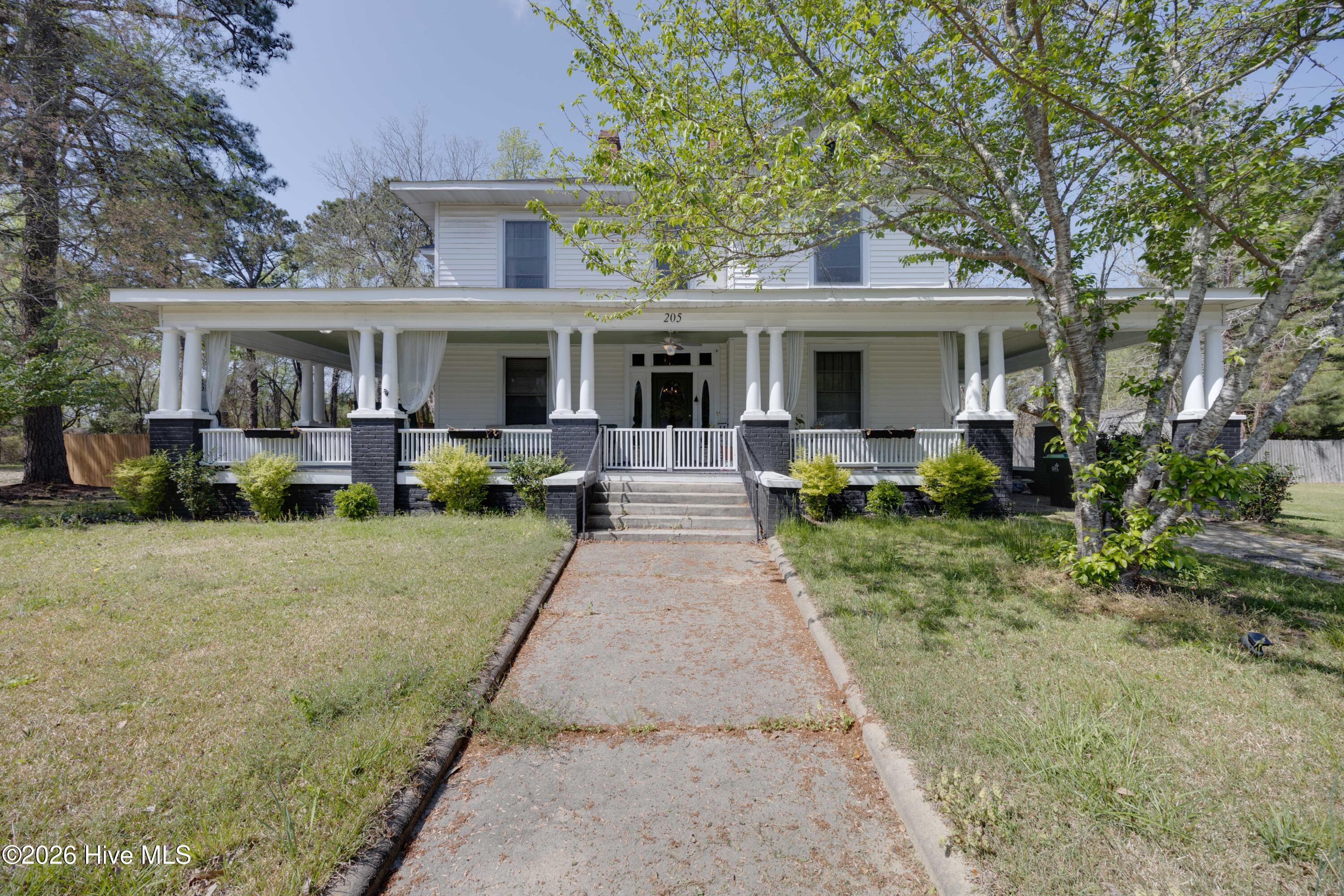 205 N Broad Street — photo