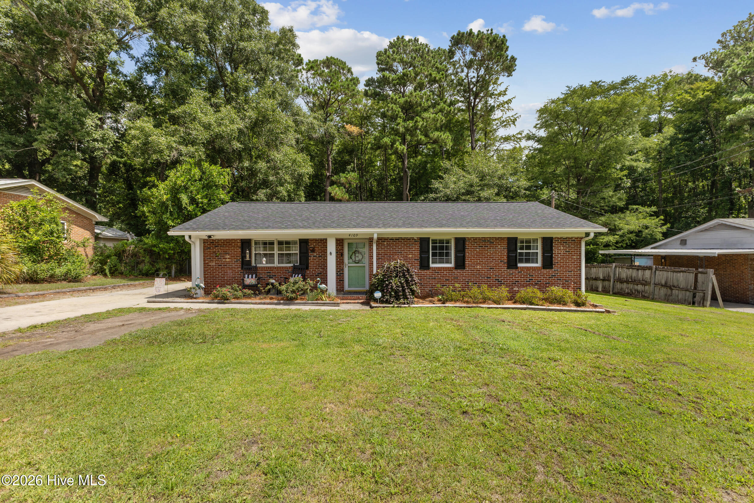 4109 Lynbrook Drive — photo