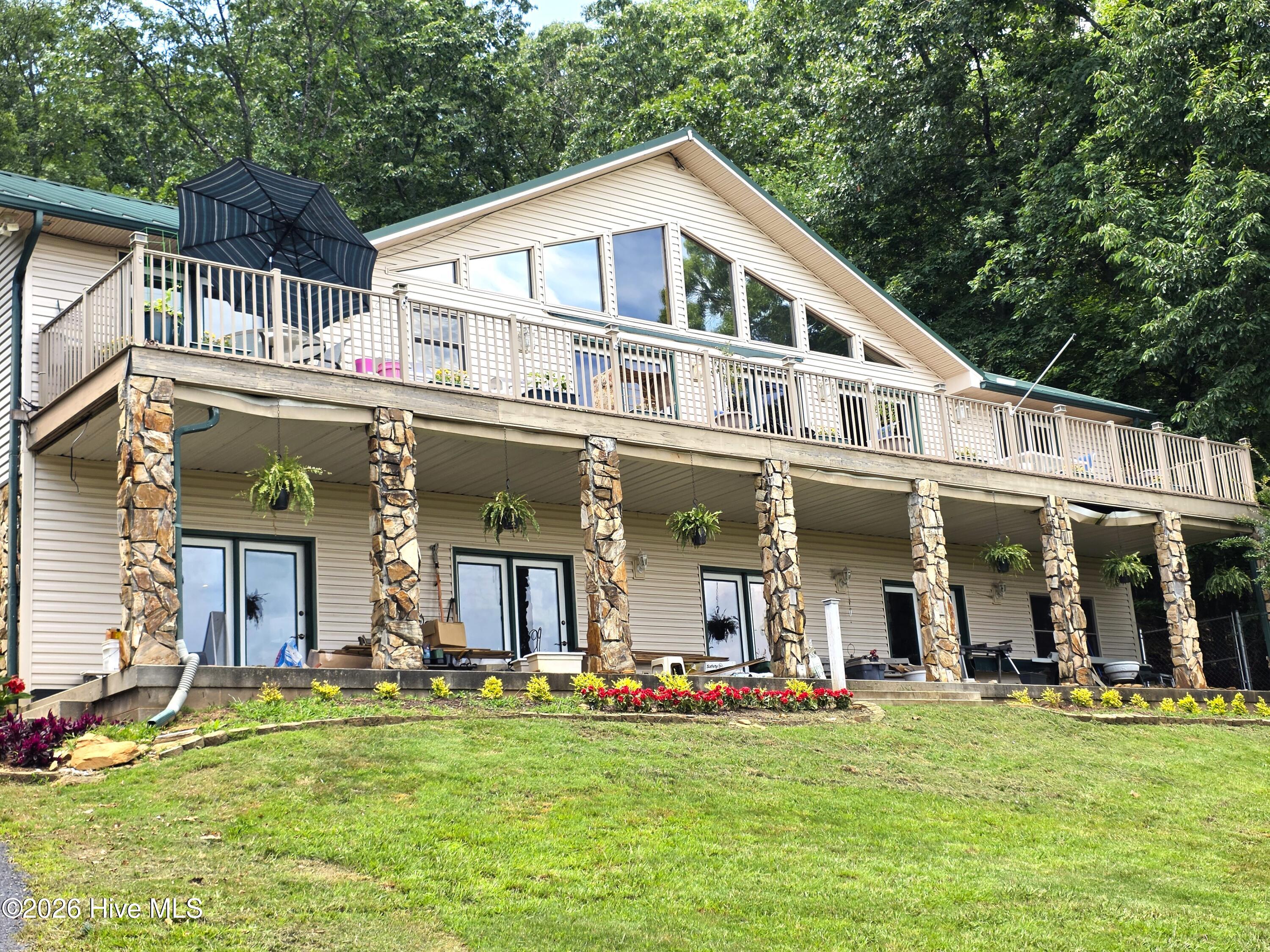 798 Timberwood Hills Road — photo