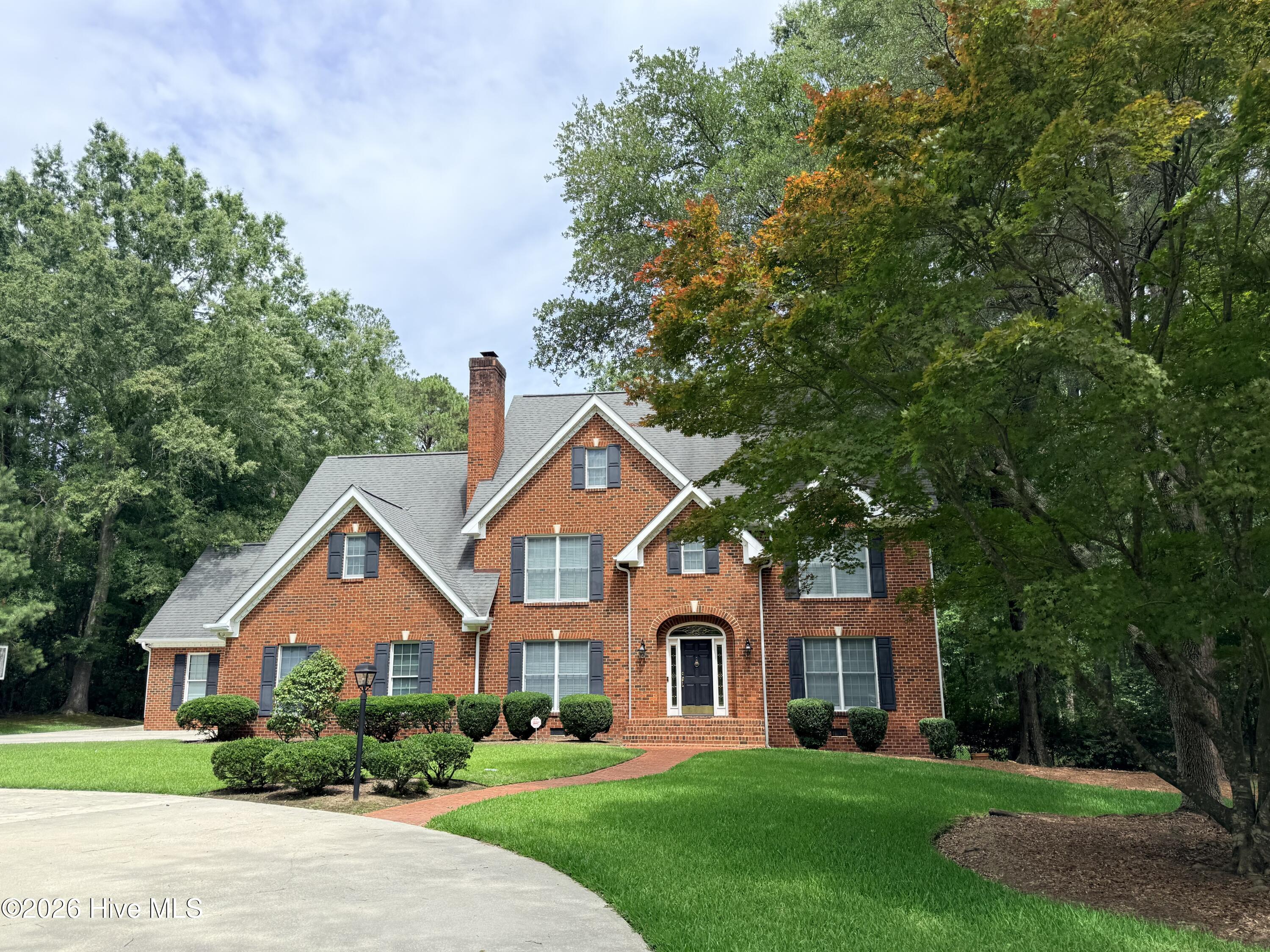 105 Falkirk Lane — photo