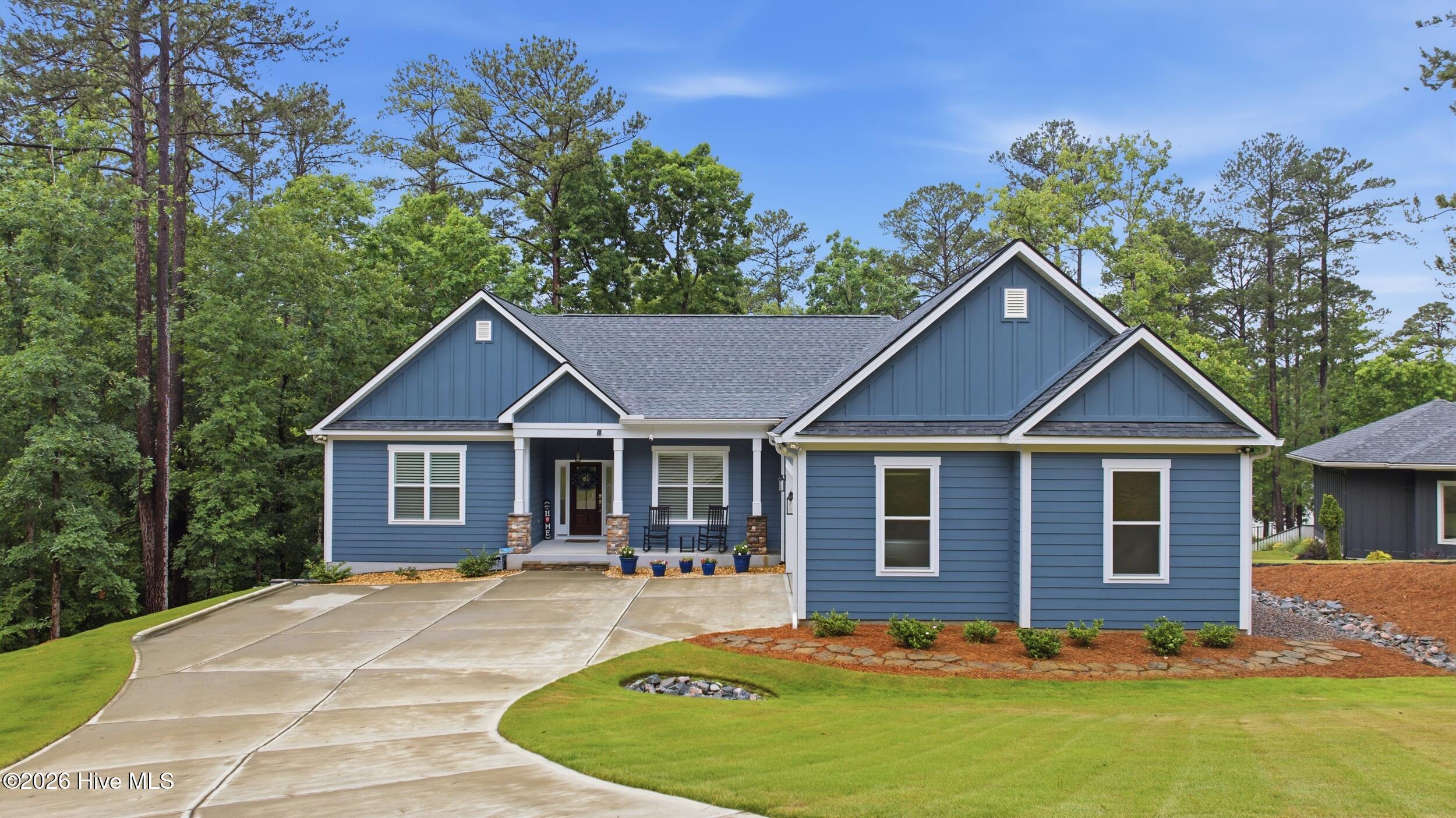 153 Ashland Drive — photo