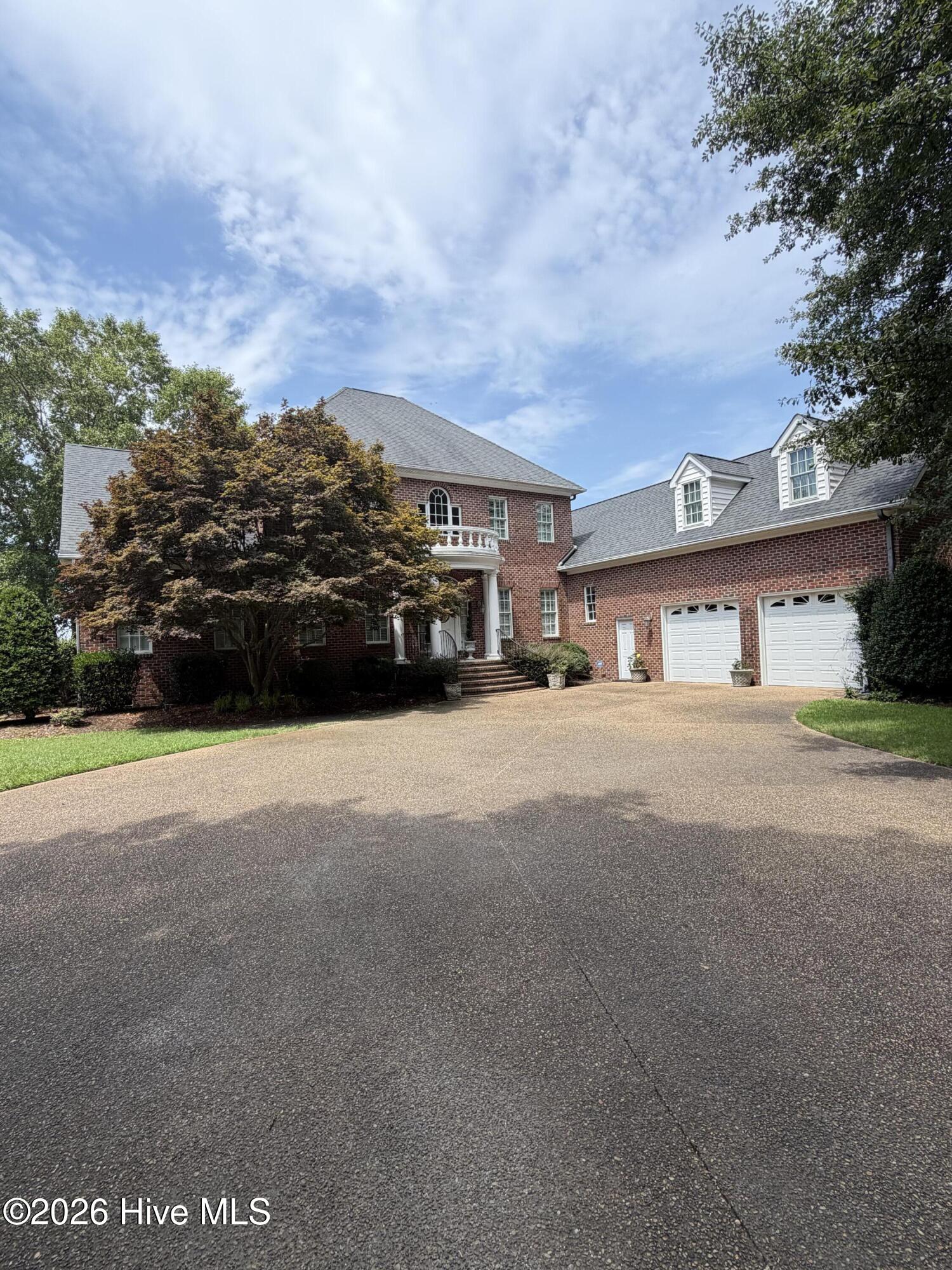 408 Bay Point Drive — photo