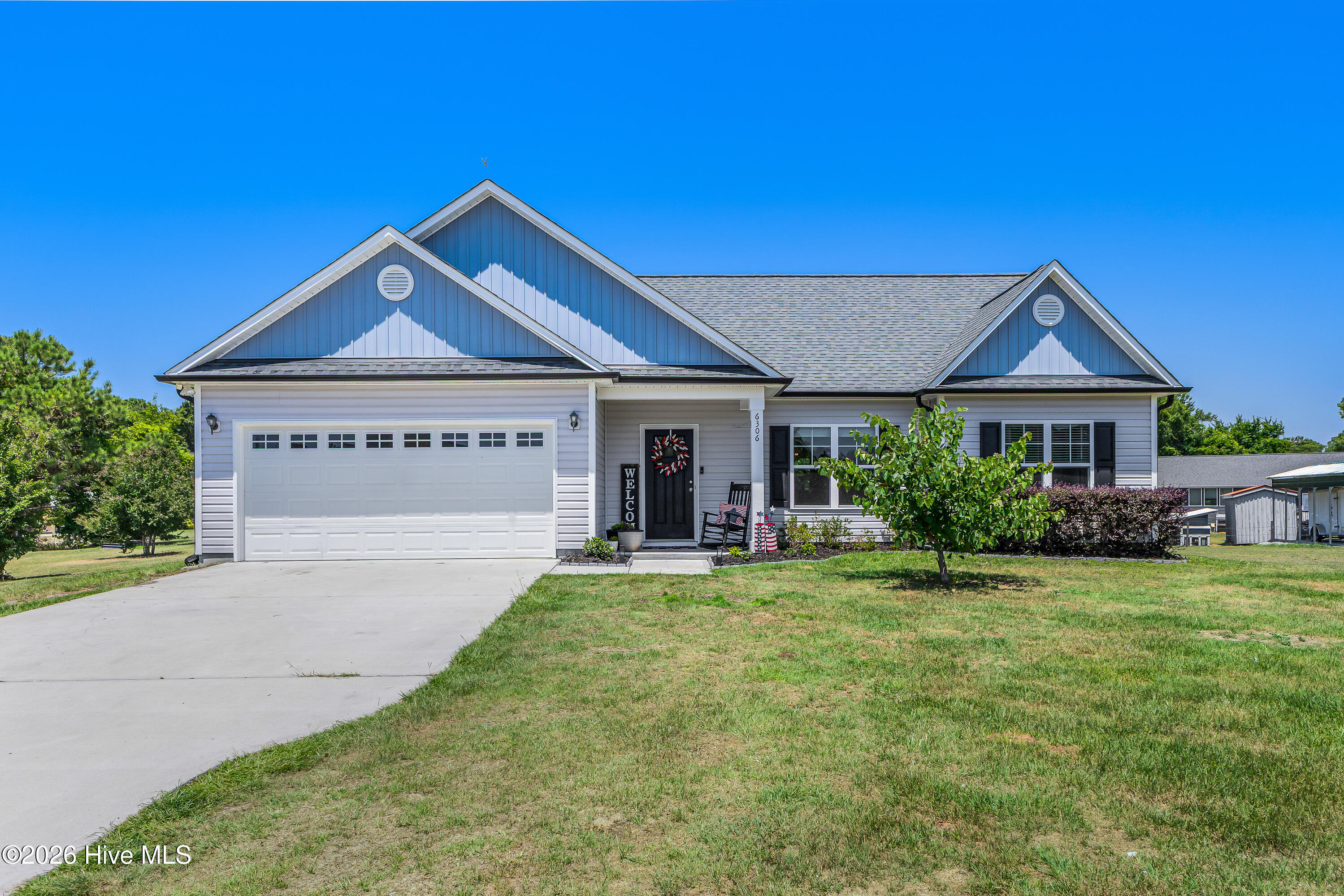 6306 W Mallard Duck Court — photo