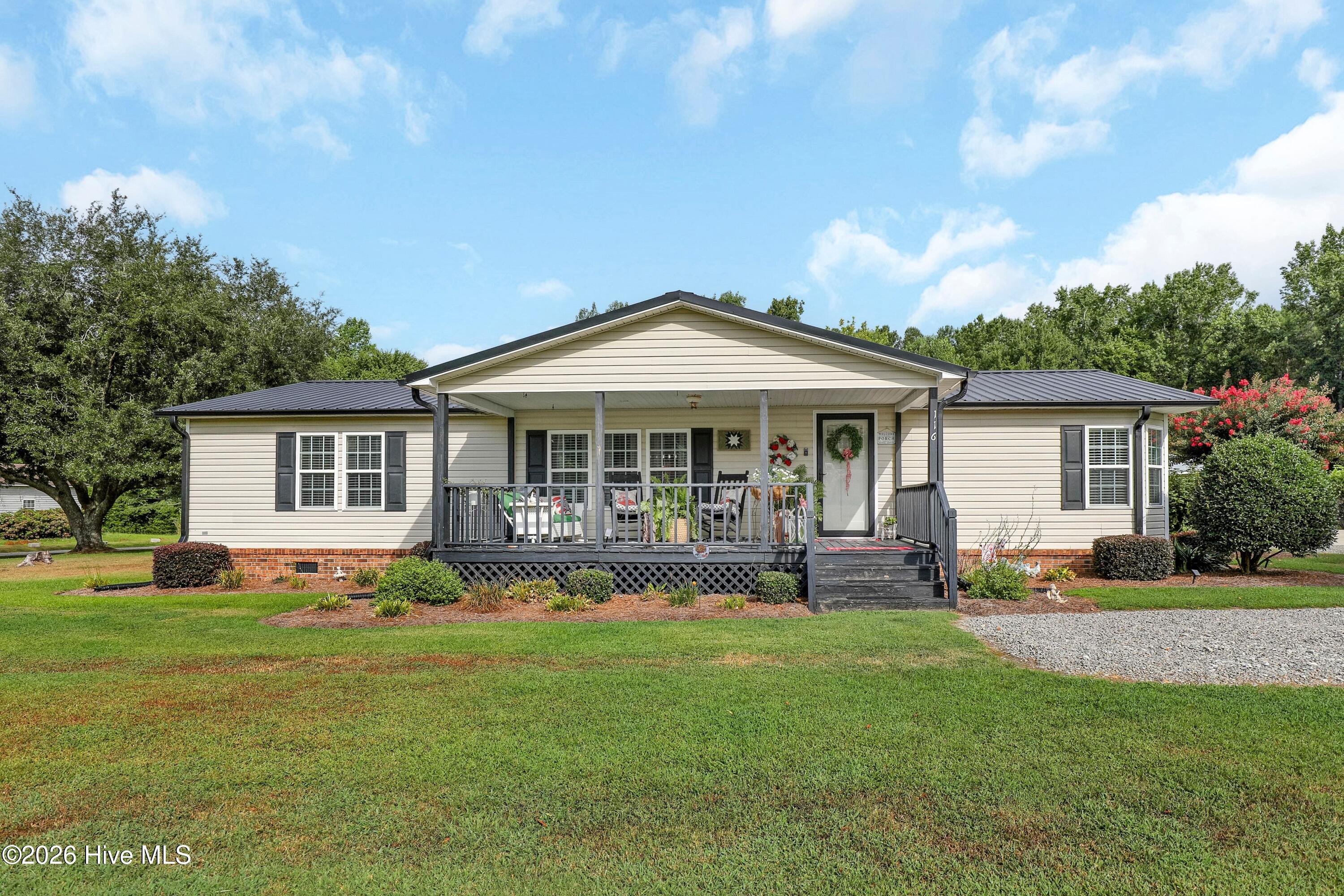 116 Woodcroft Lane — photo