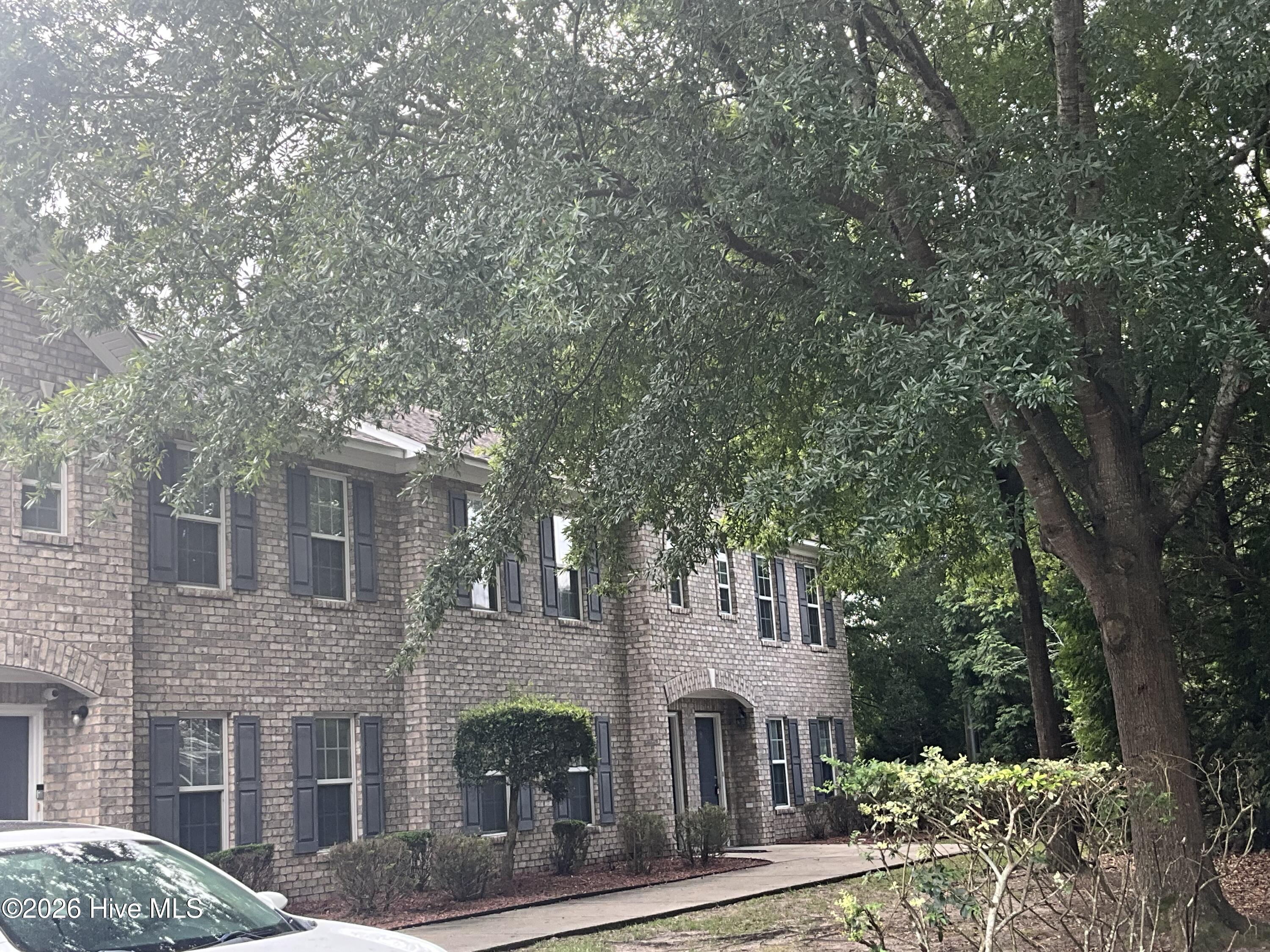 1537 Pine Brook Court C8 — photo