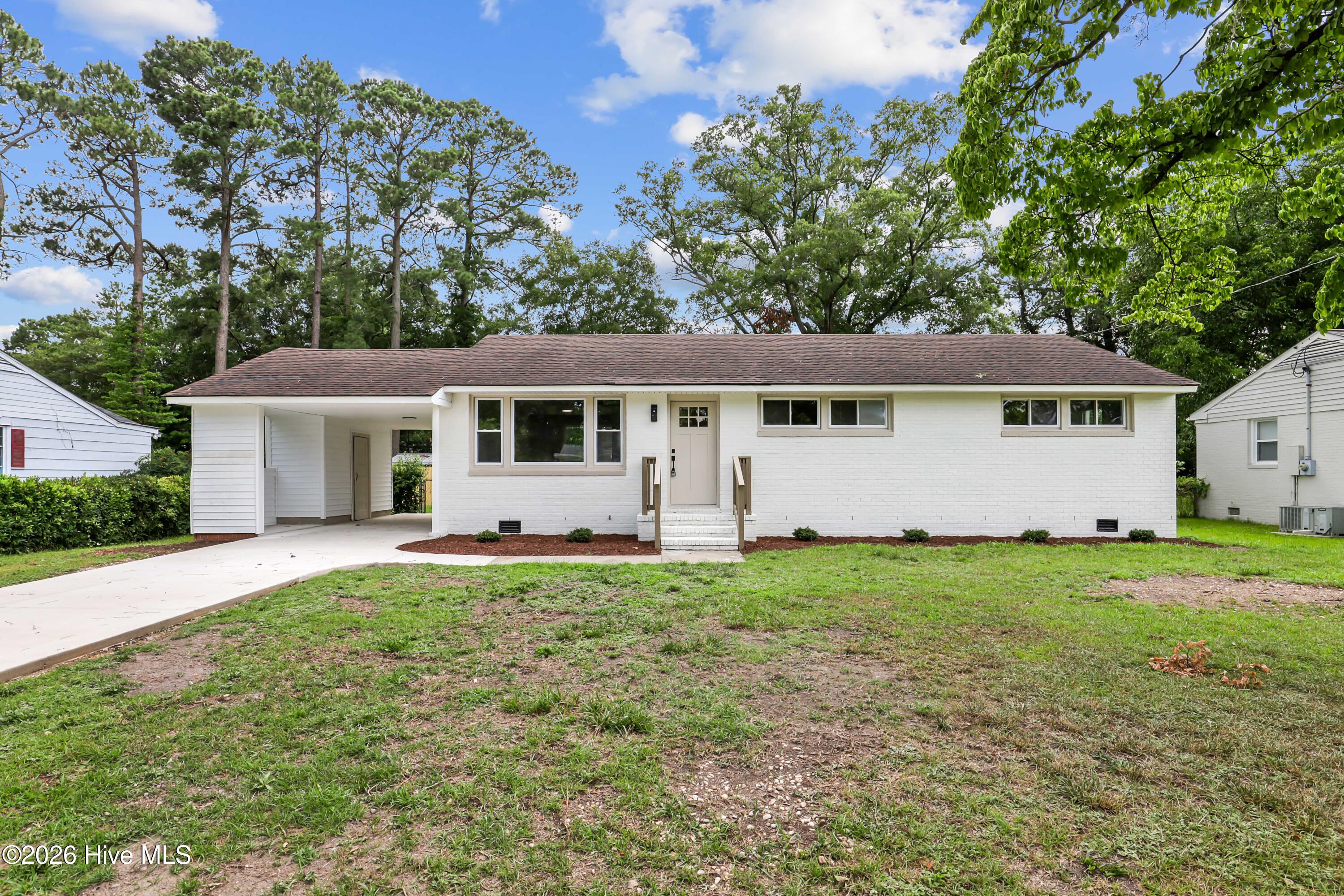 105 Sumpter Drive — photo