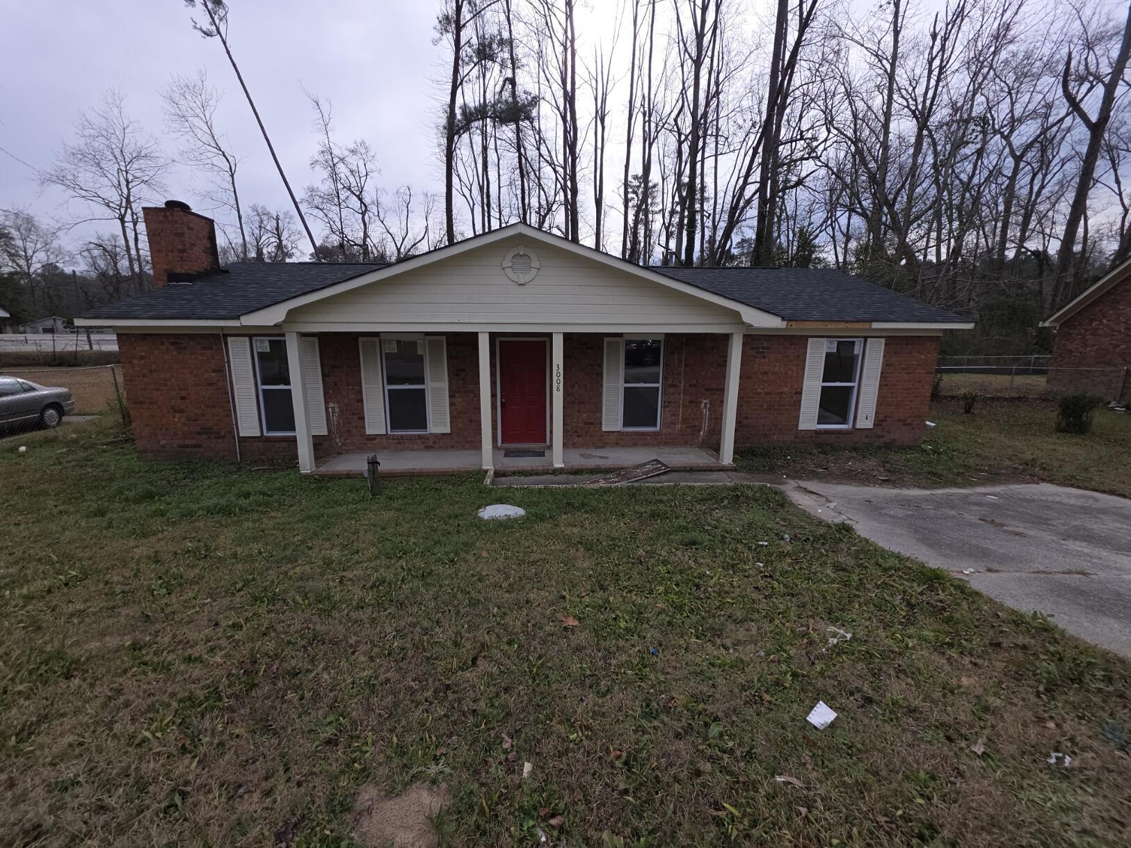 3008 Mistletoe Avenue — photo