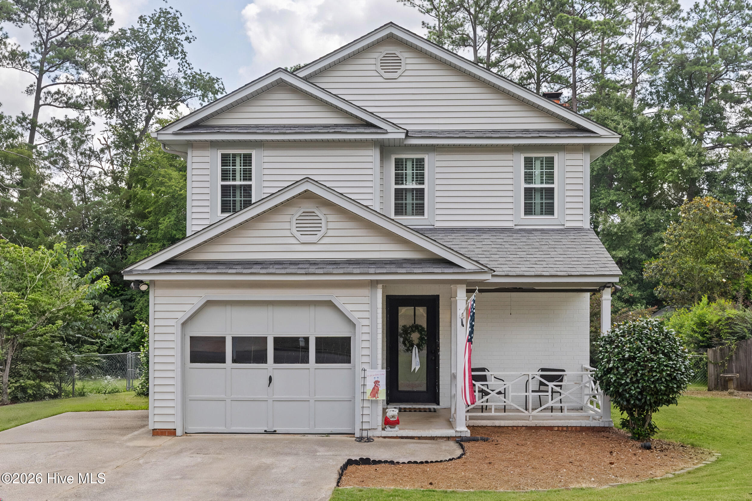 157 Evergreen Drive — photo