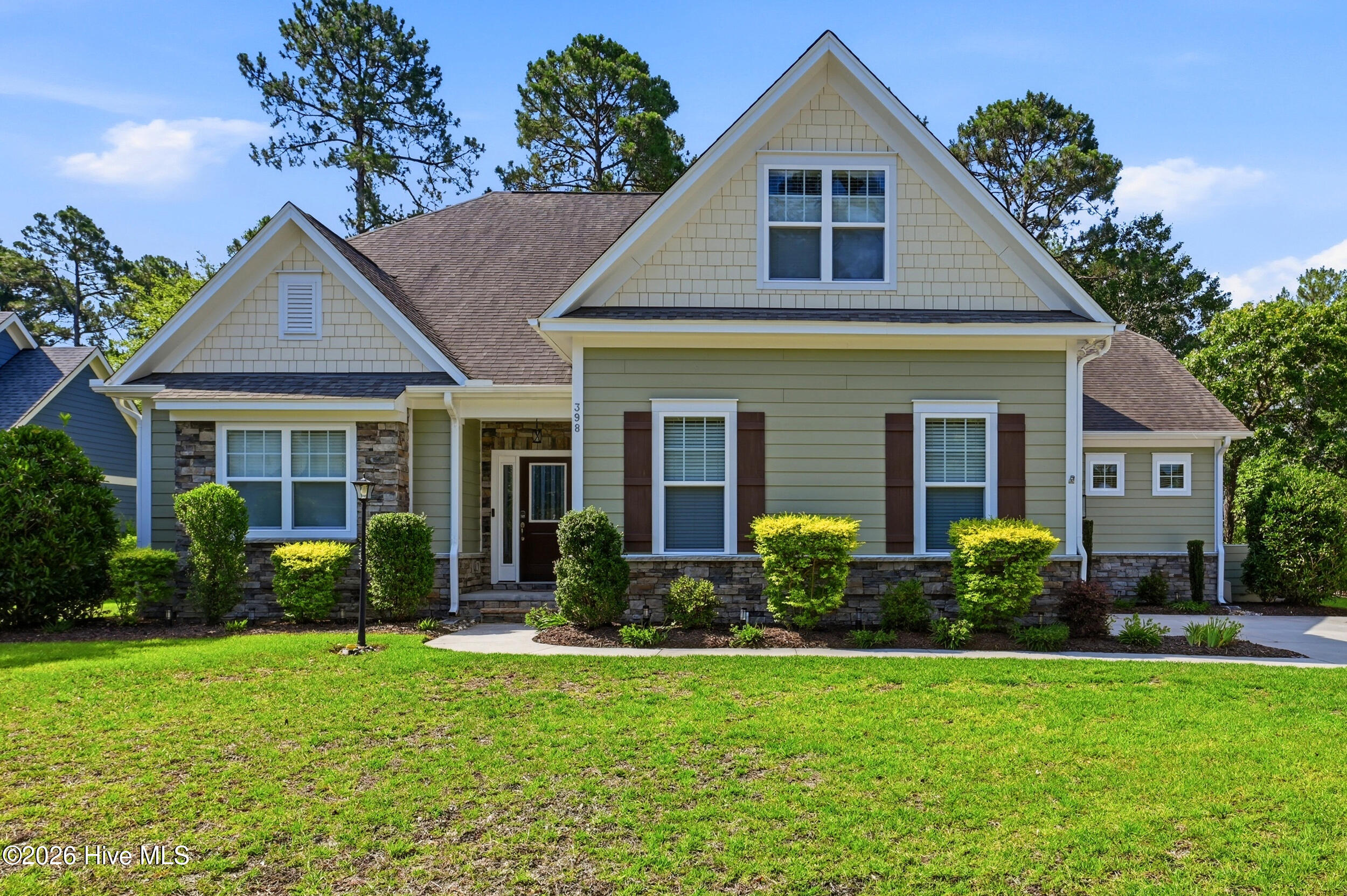 398 Cypress Ridge Drive SE — photo