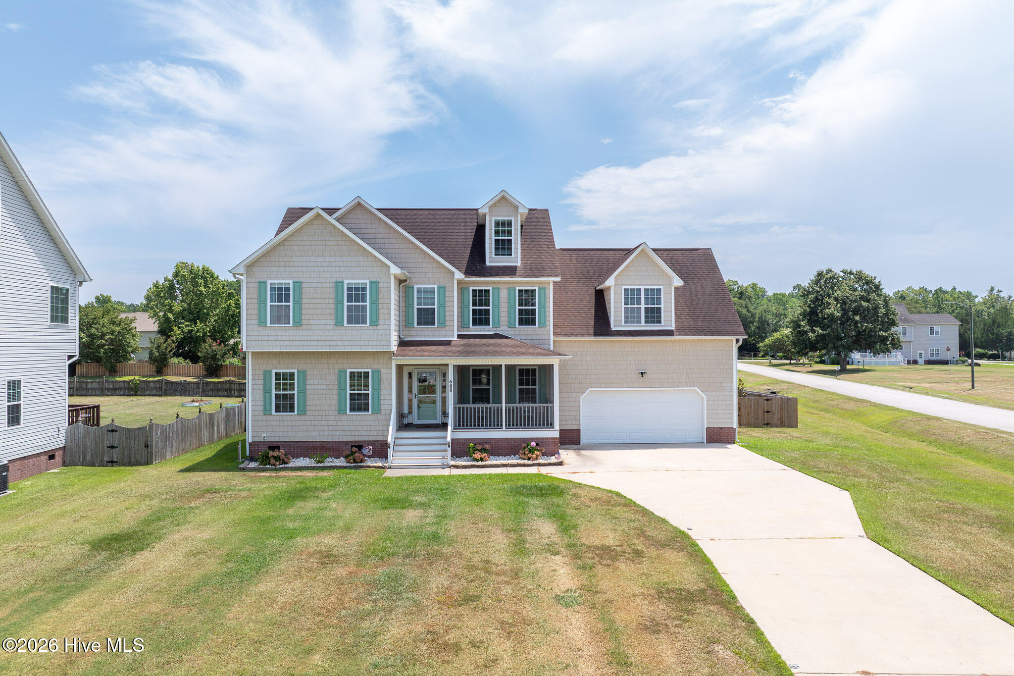 600 Willbrook Circle — photo