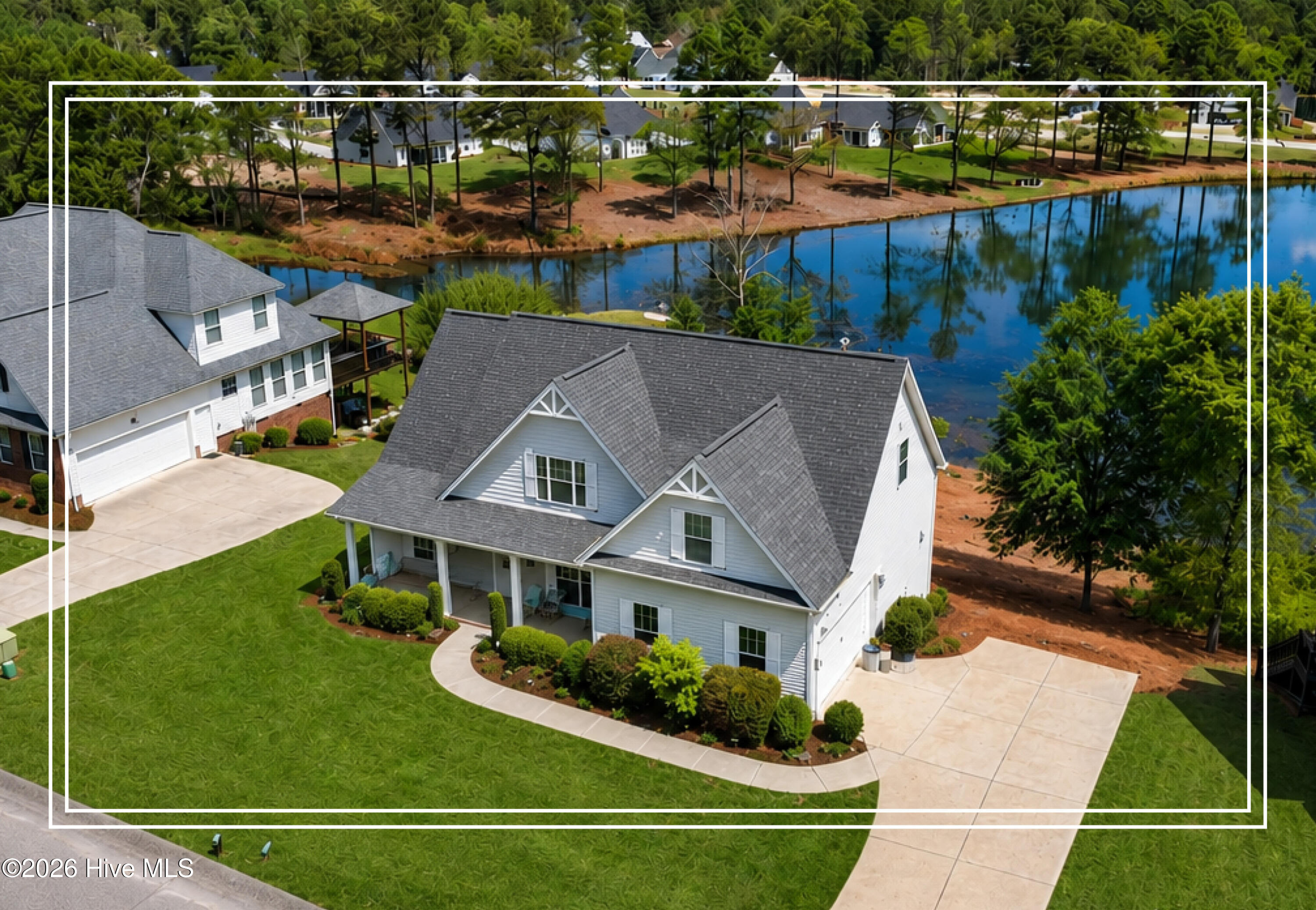 325 Dove Lake Drive — photo