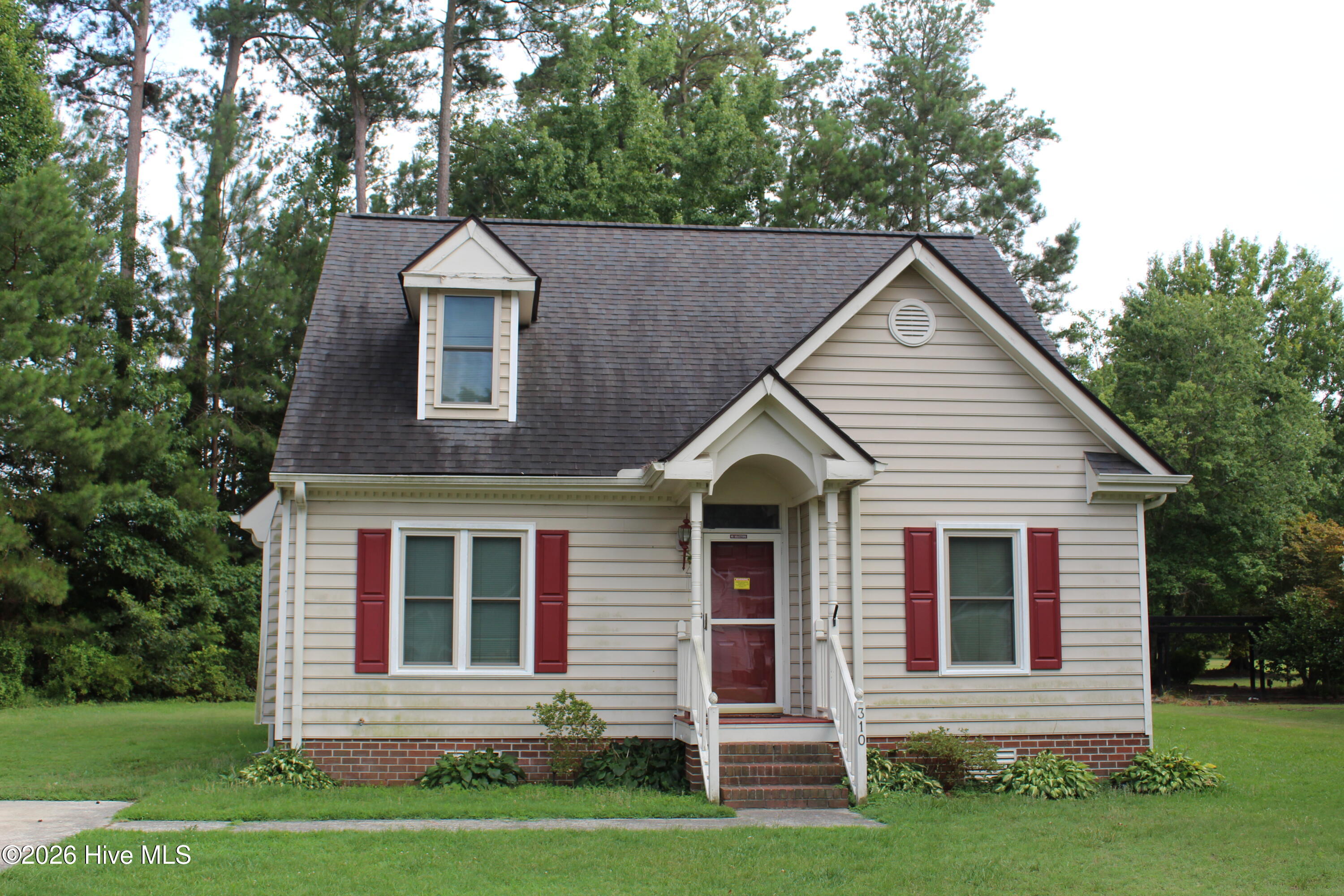310 Jay Trail — photo