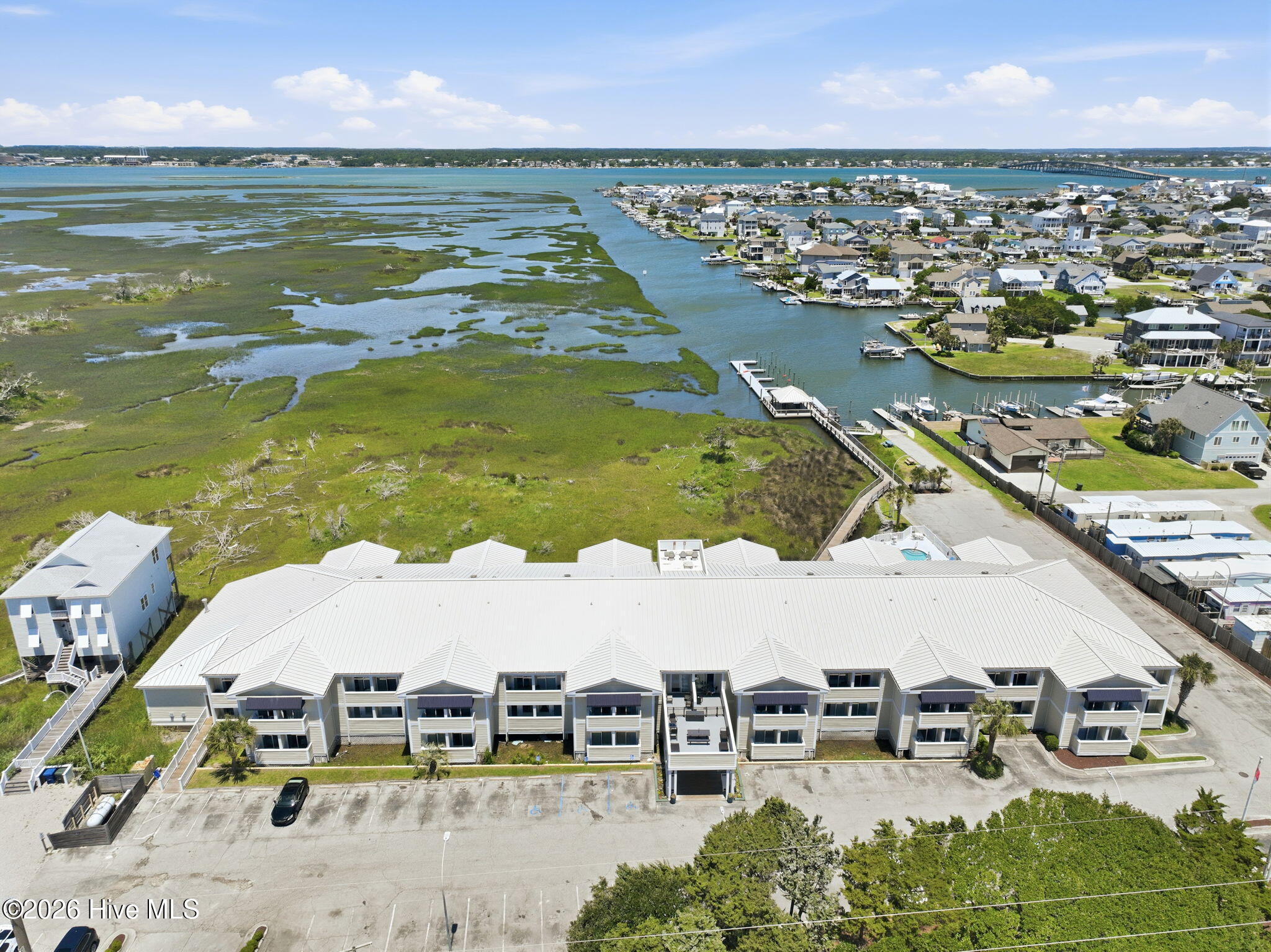 602 W Fort Macon Road 246 Palm Suites — photo