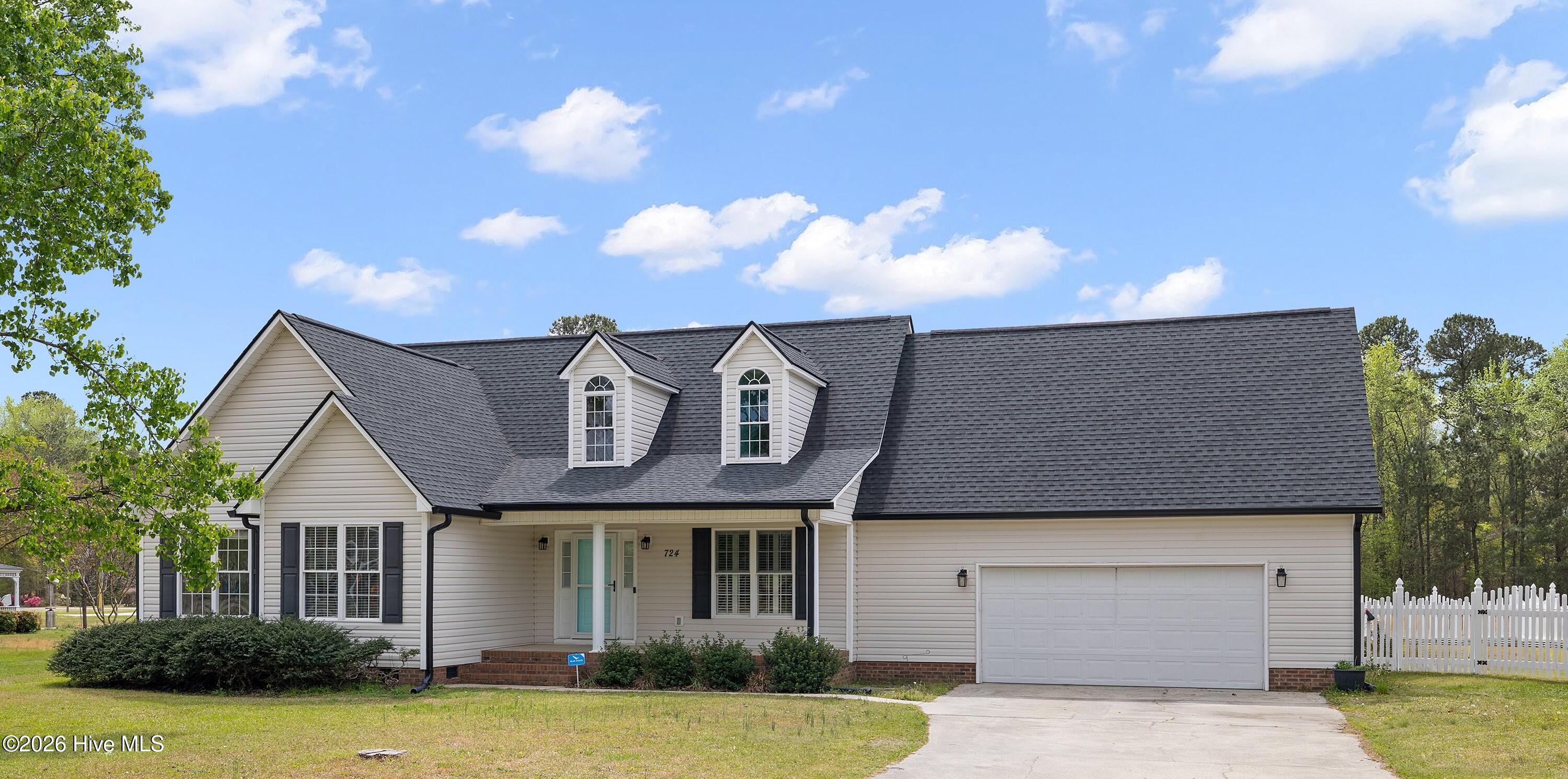 724 Iris Bryant Road — photo