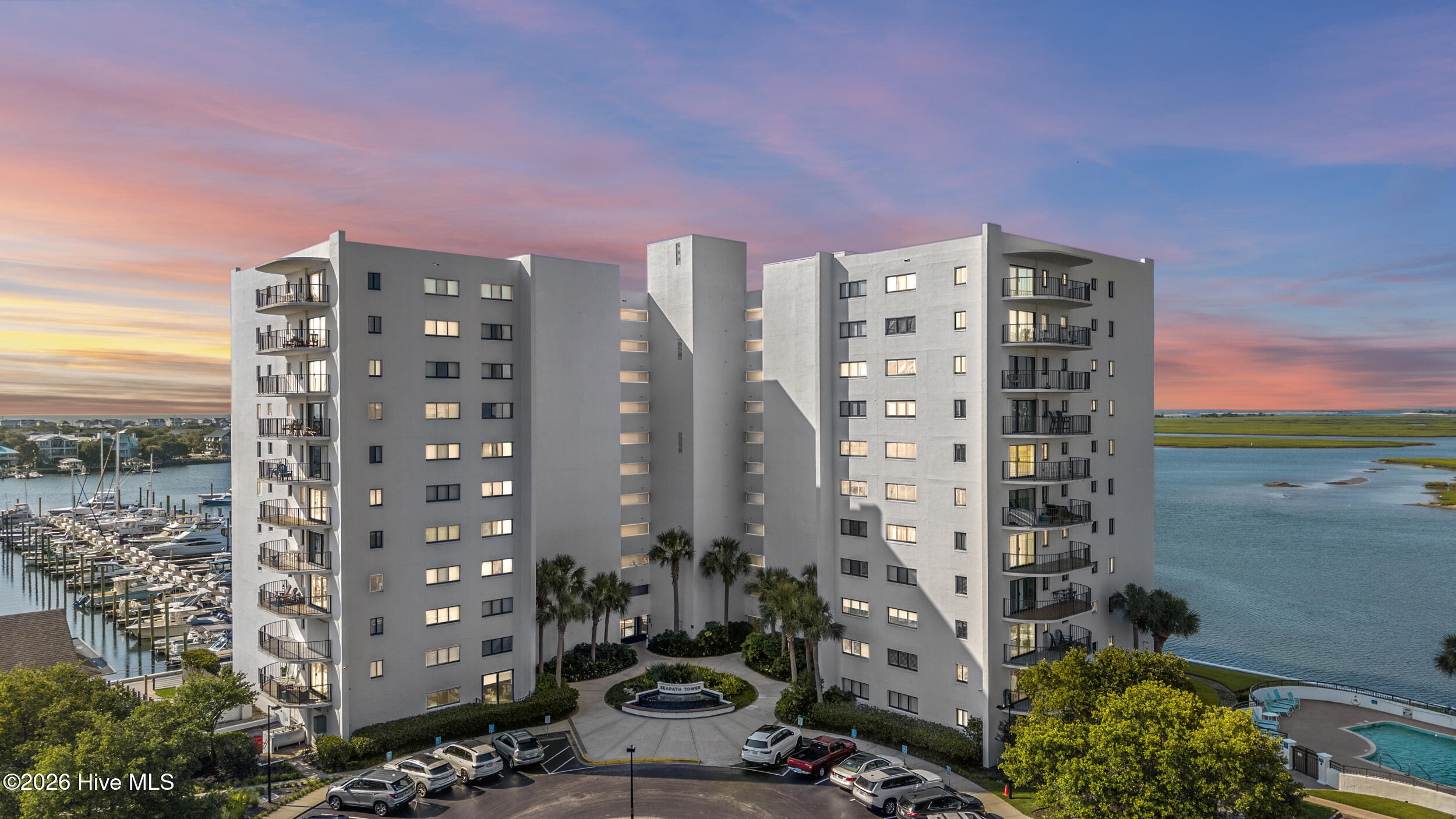 322 Causeway Drive Ste 101 — photo