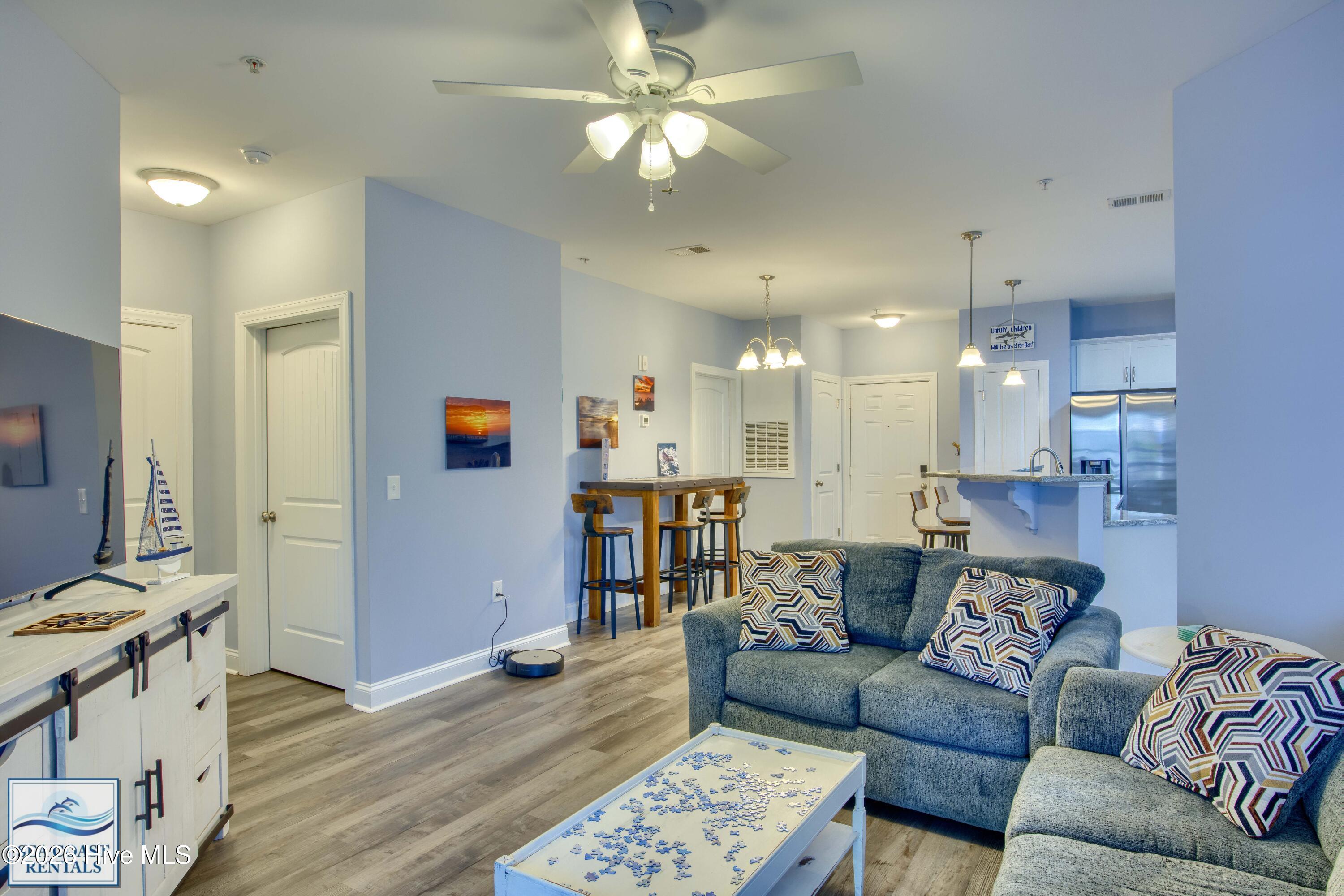 300 Gateway Condos Drive 320 — photo