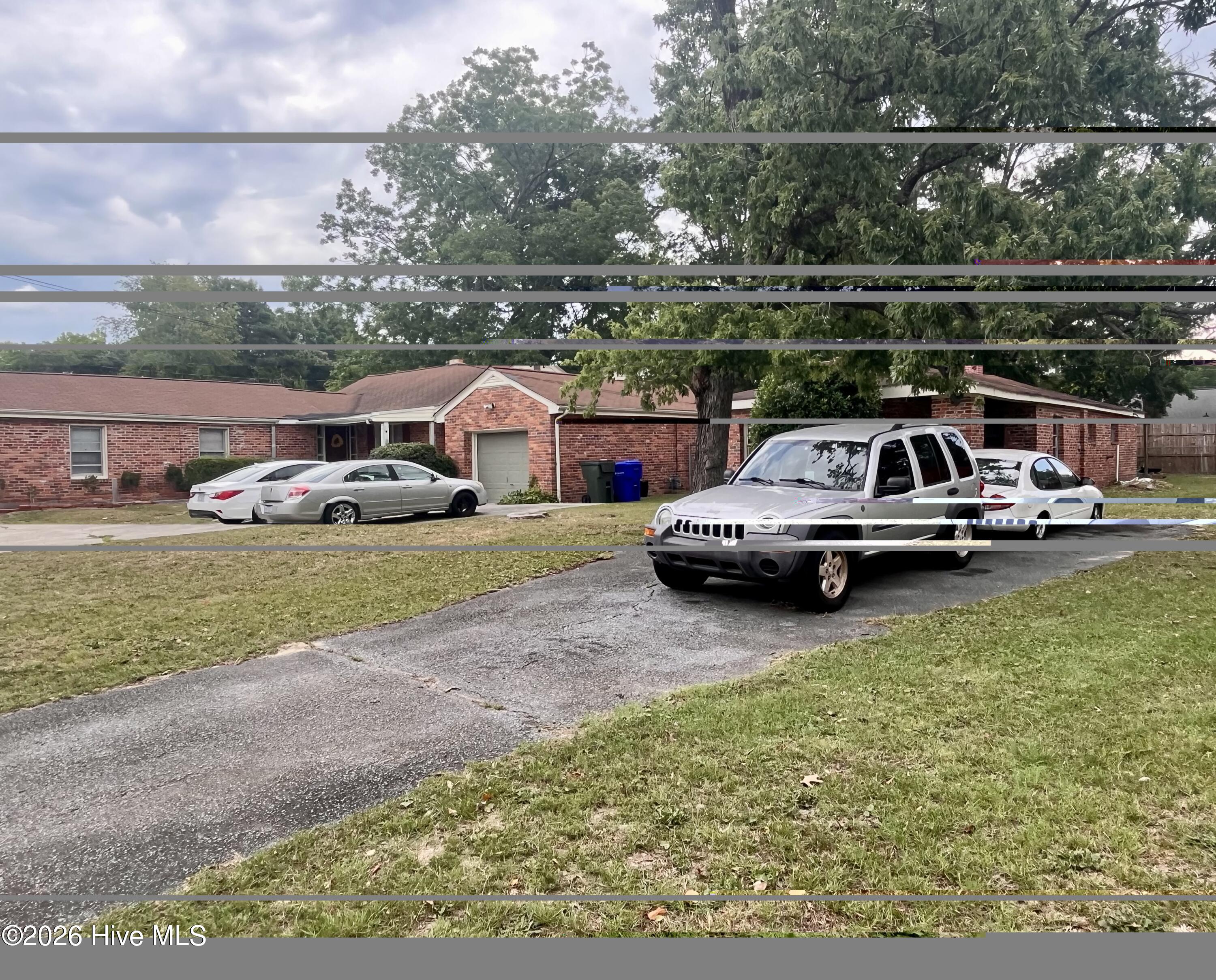 1005 Brownlea Drive — photo