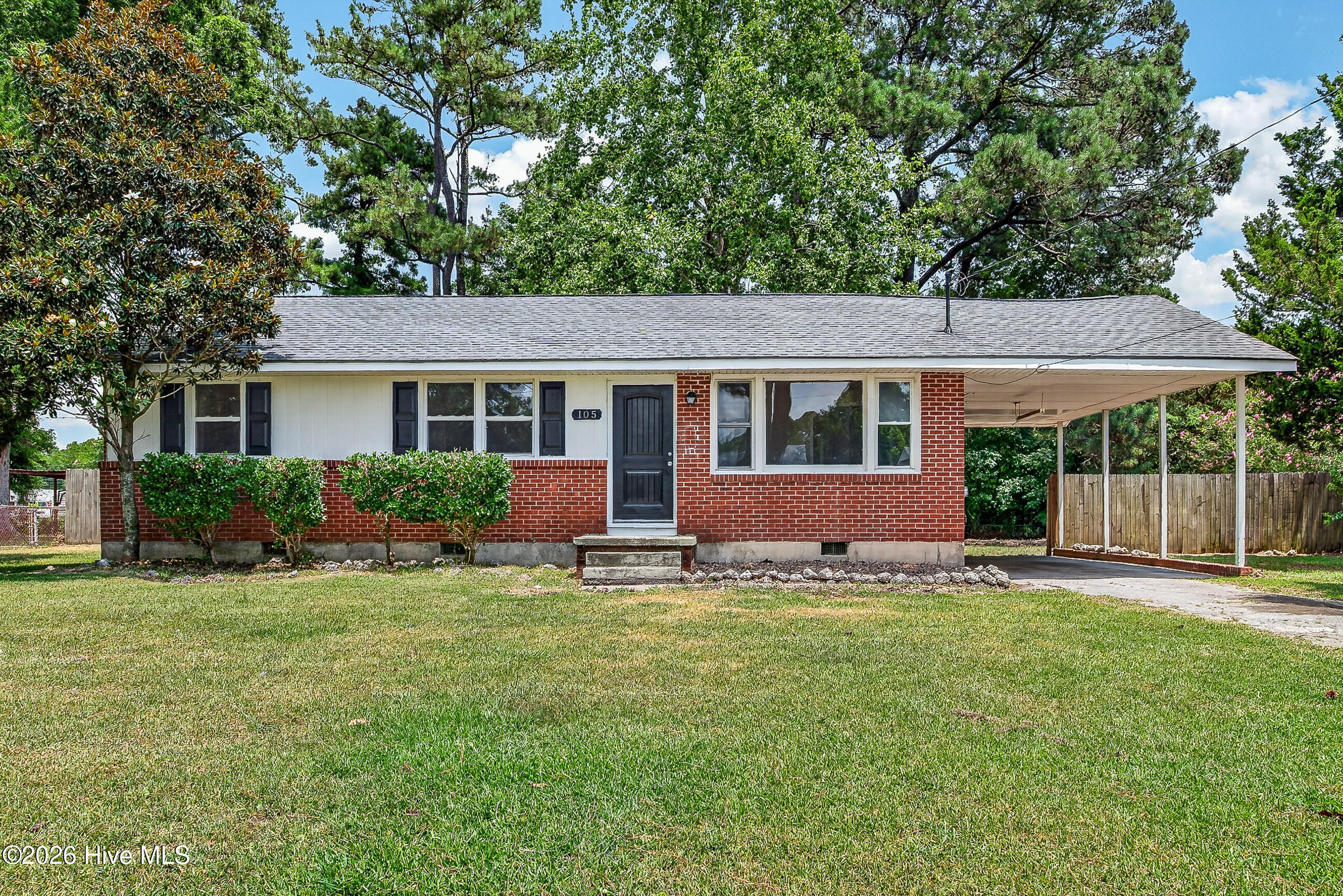 105 Kitt Drive — photo