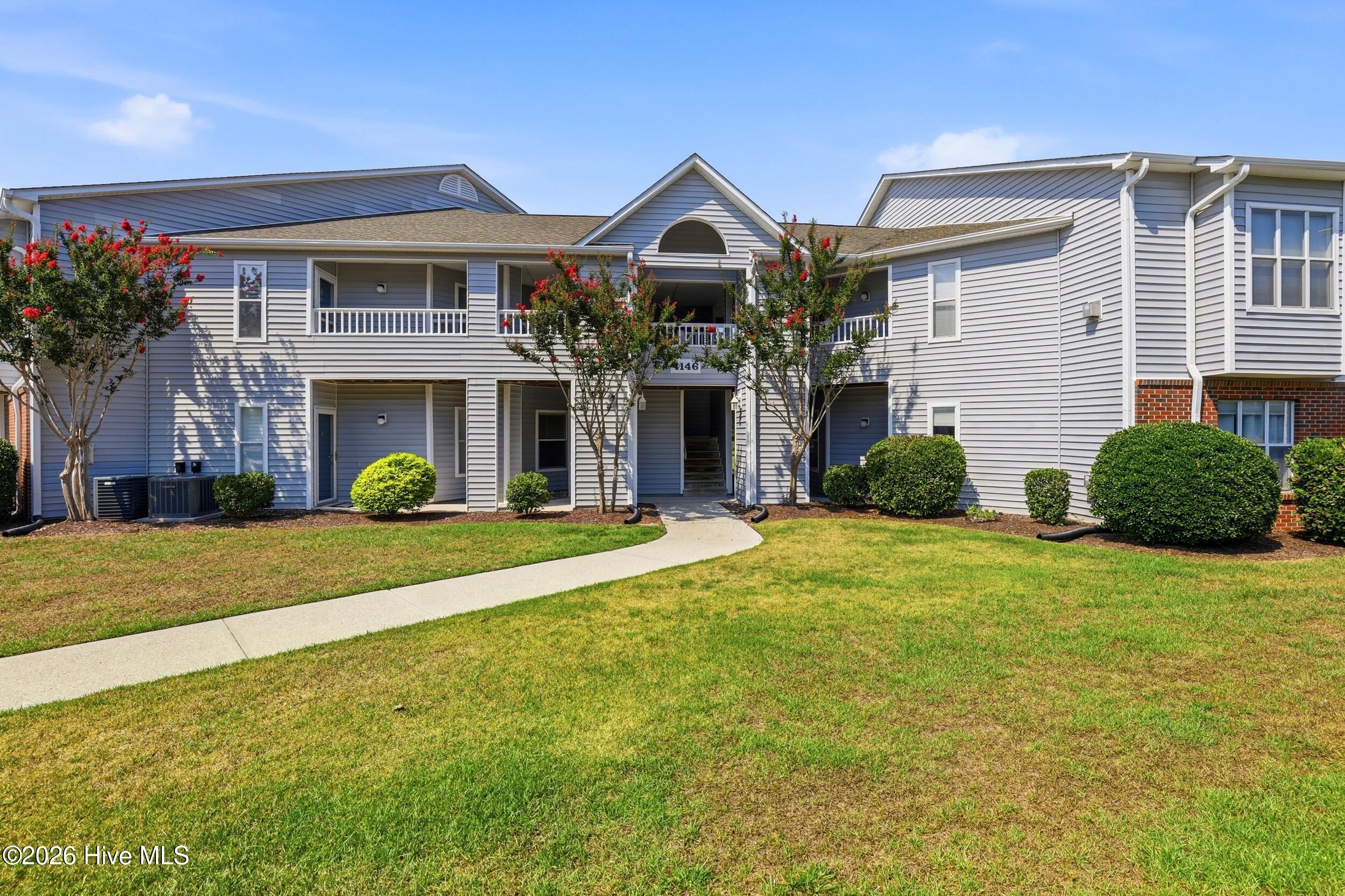 4146 Breezewood Drive Apt 203 — photo