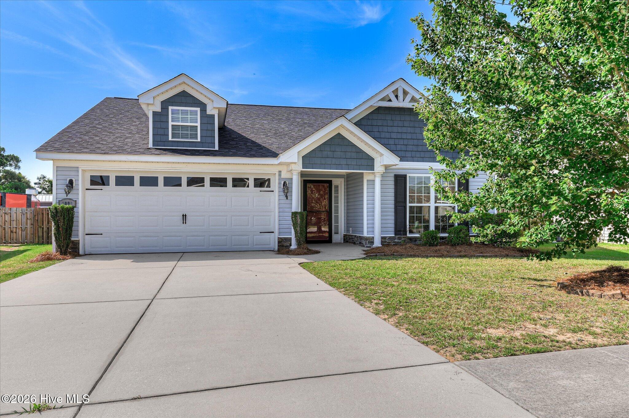 1091 Rosland Circle — photo
