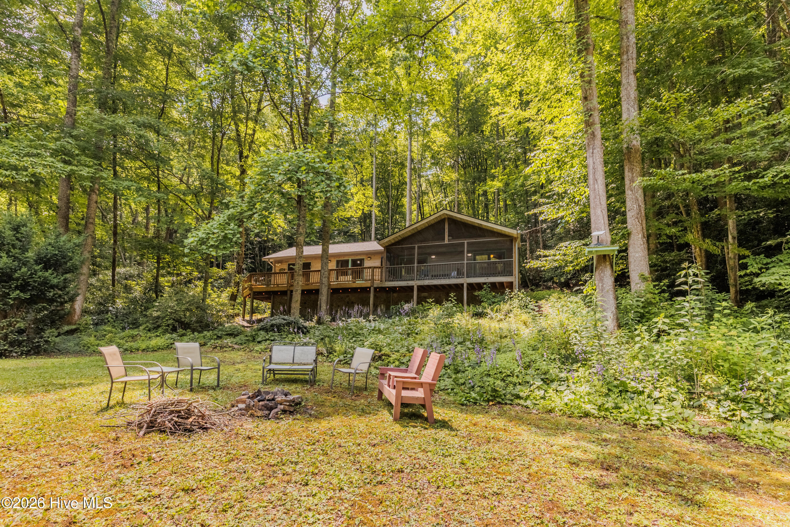 6488 Yellow Creek Road — photo