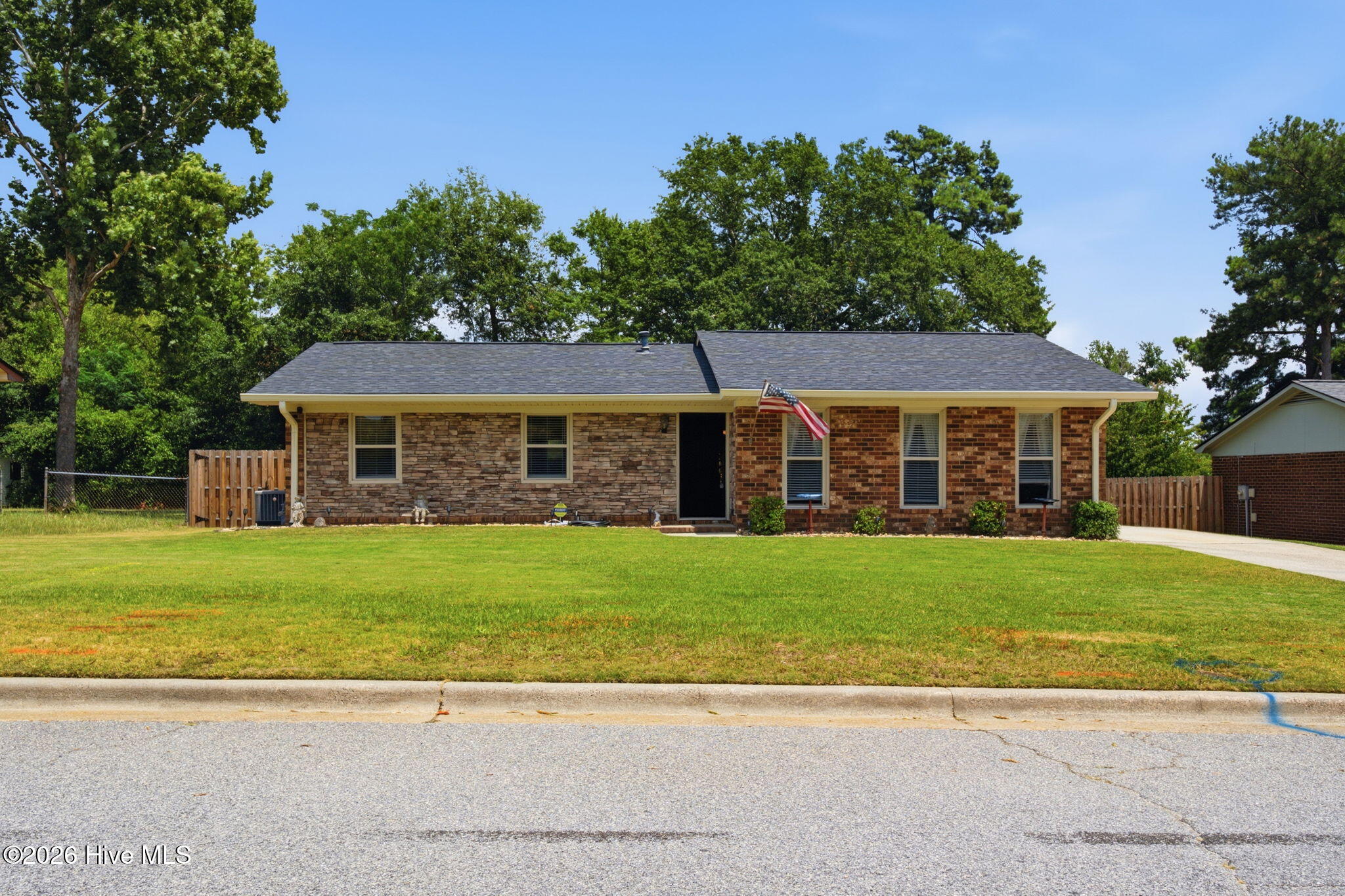 268 Hinman Drive — photo