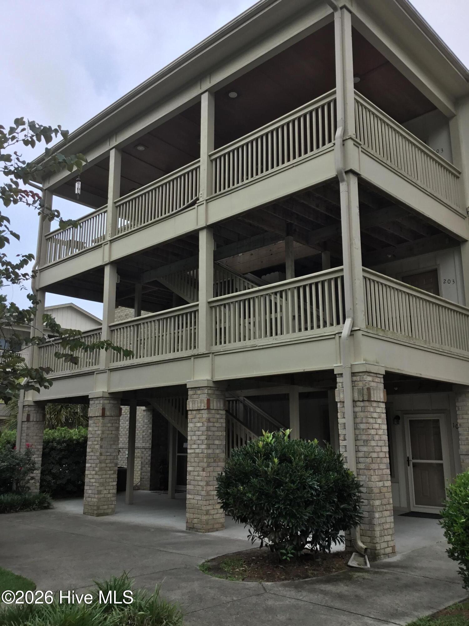 115 Covil Avenue Unit 204 — photo